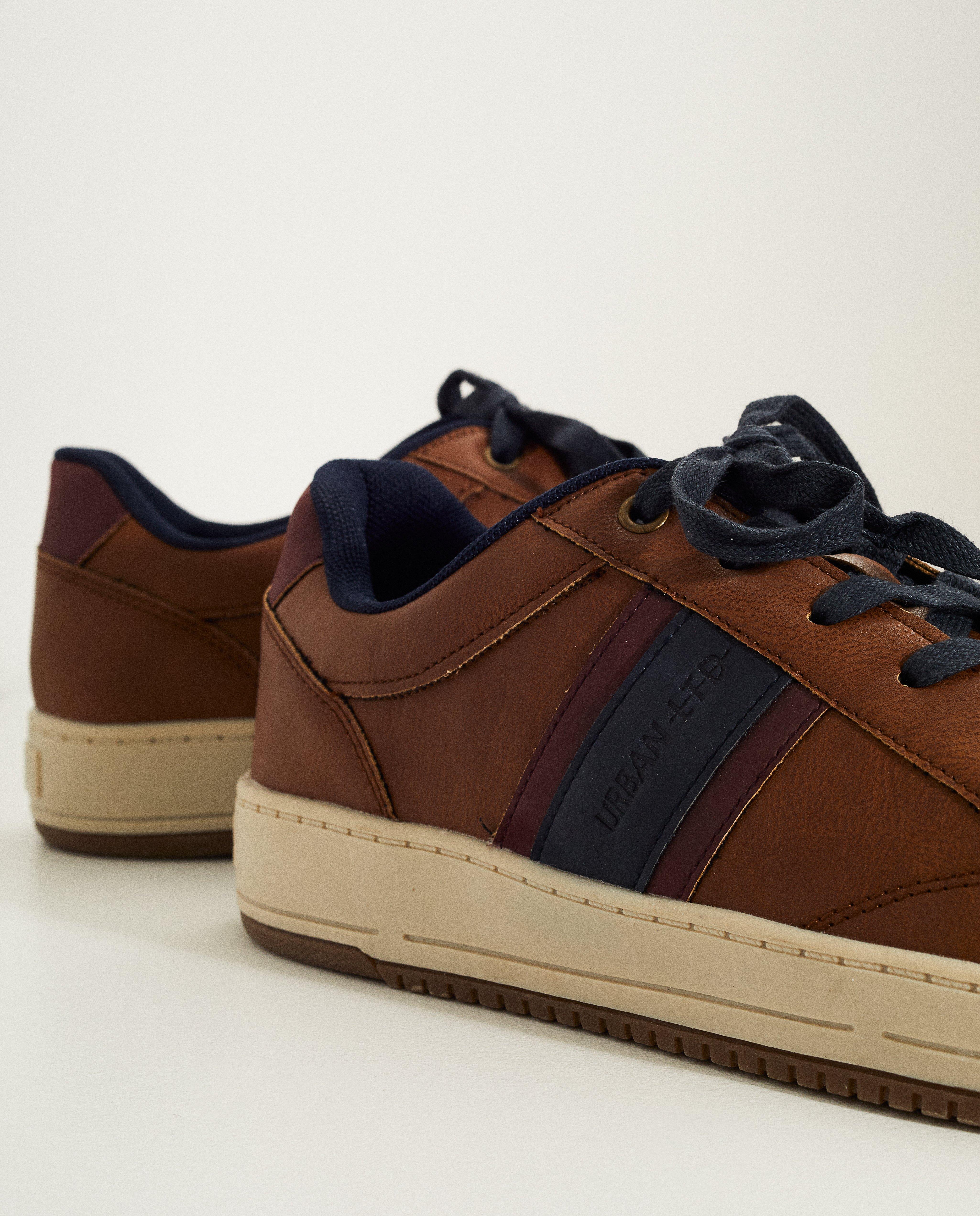 Baskets brunes - D&eacute;tails du produit - beige - image num&eacute;ro 4