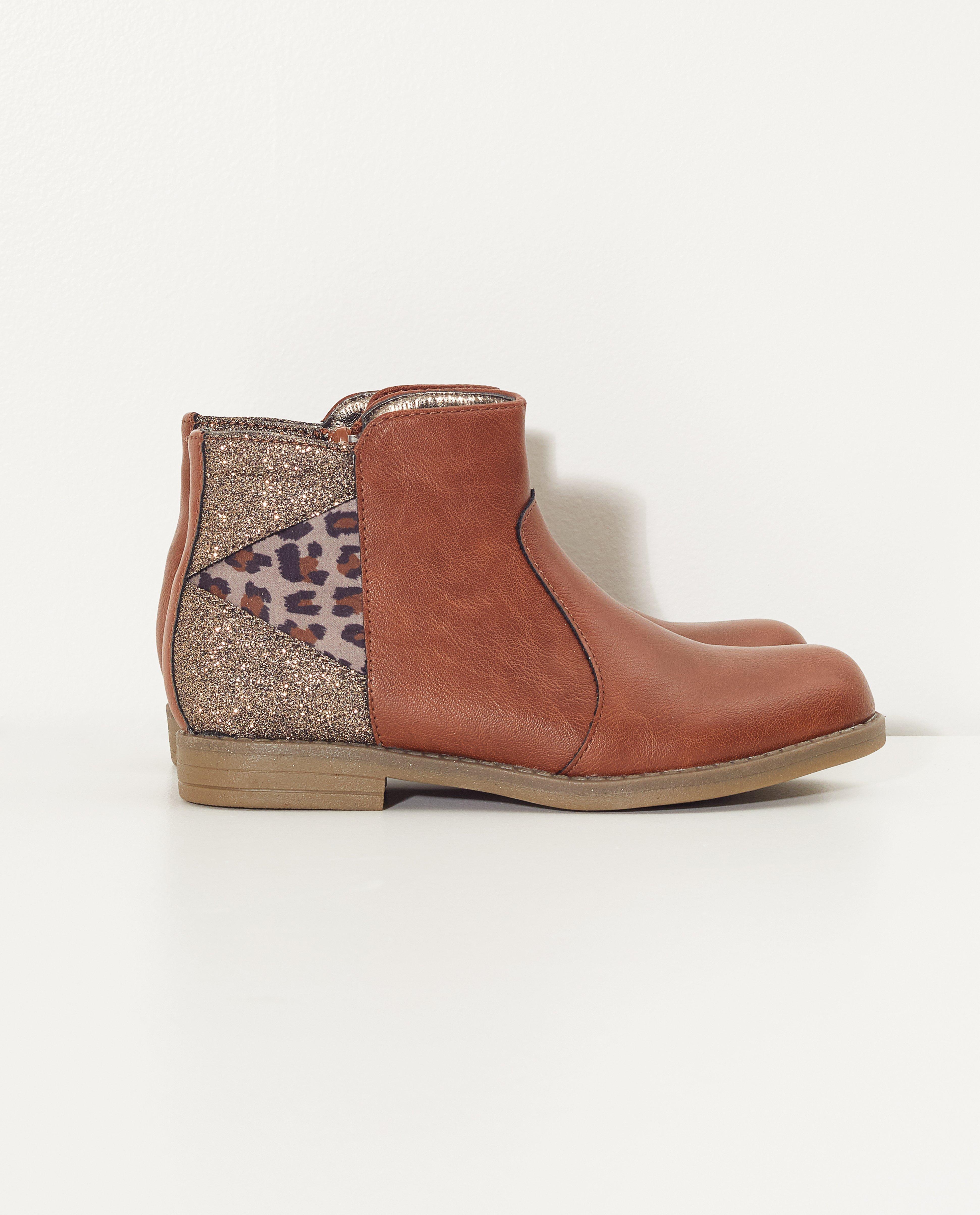 Bruine enkellaarsjes, maat 27-32 - Product Detail - bruin - afbeelding nummer 1