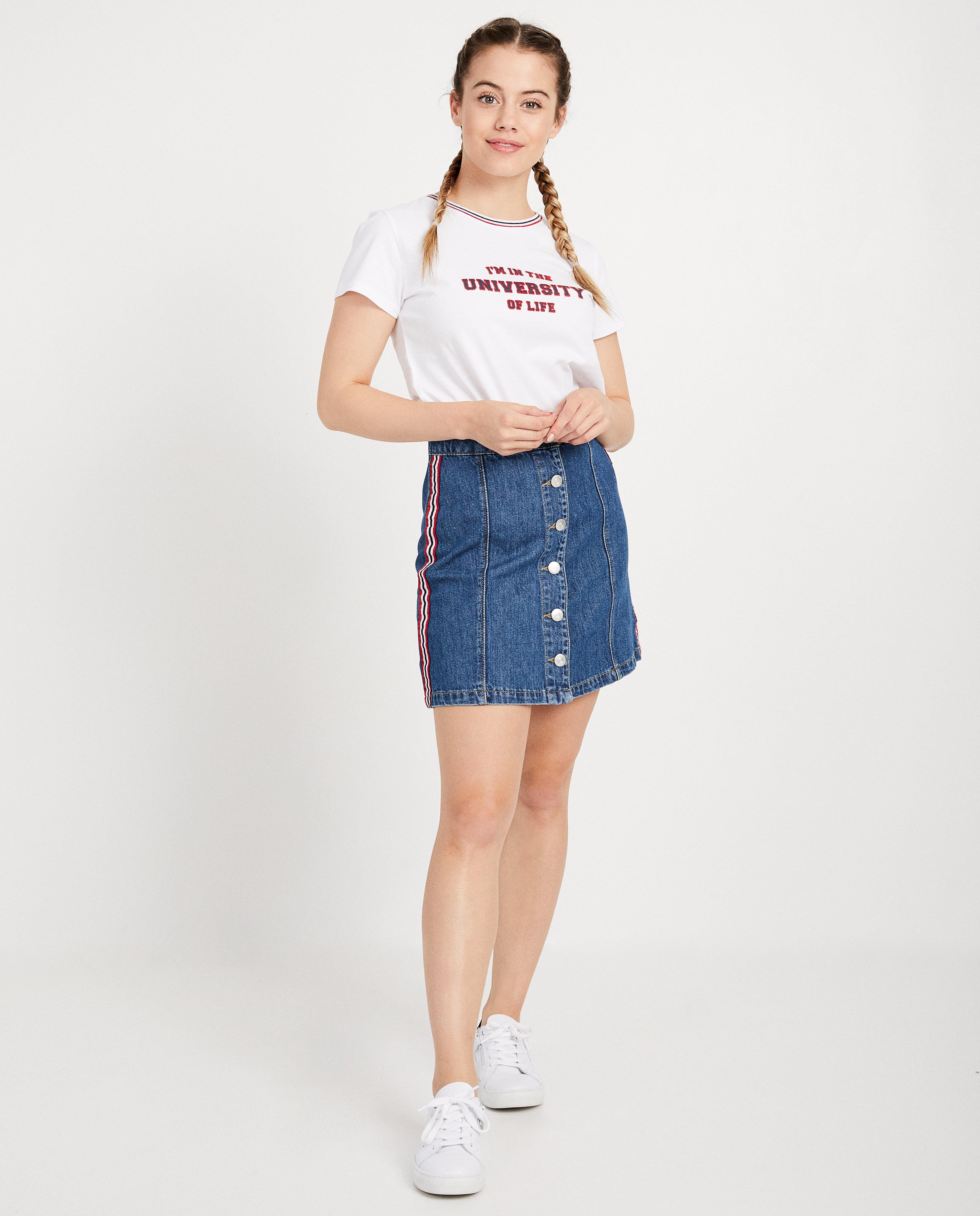 Wit T-shirt van biokatoen - met opschrift - JBC