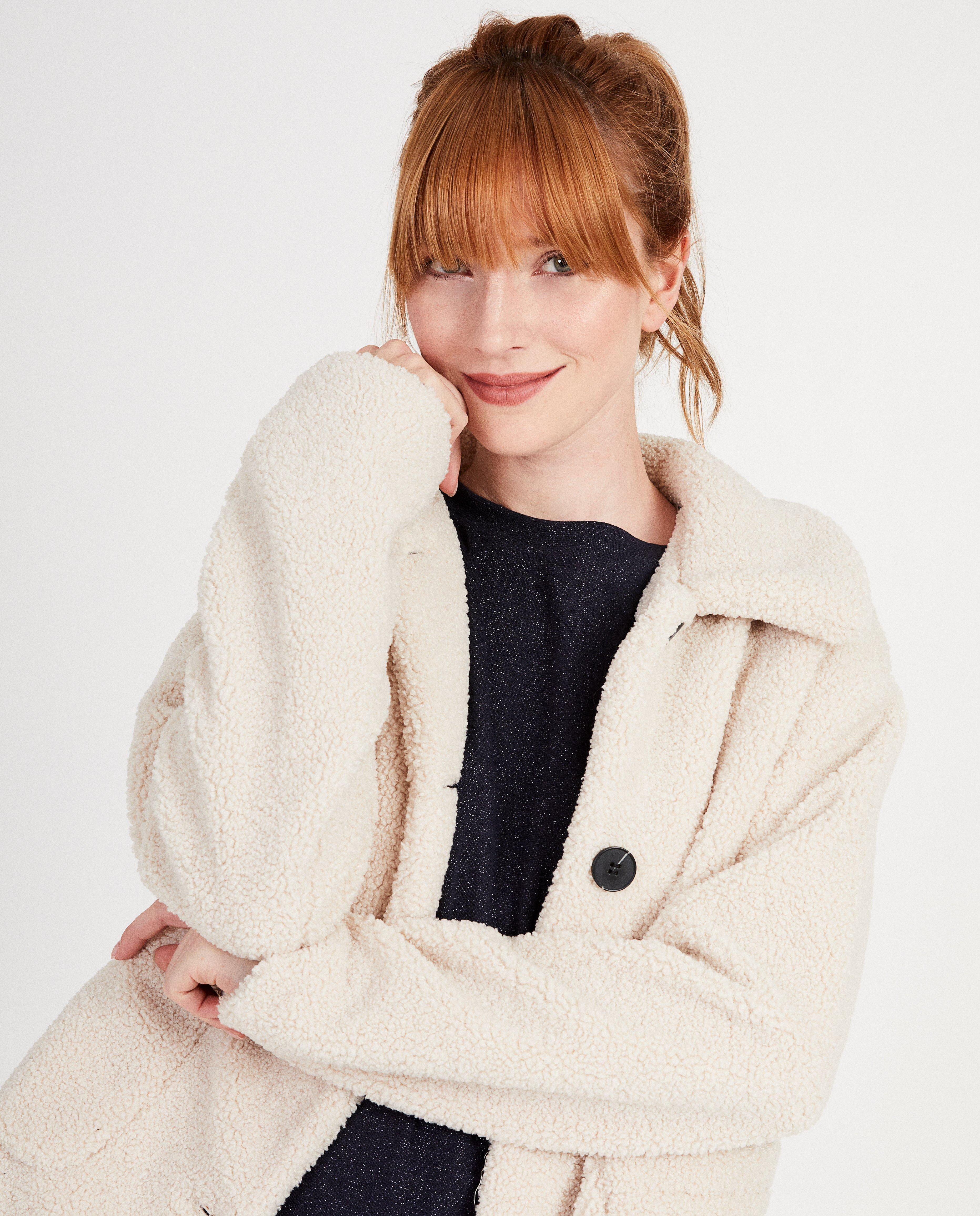 Poncho's en teddy's - Witte jas Sora