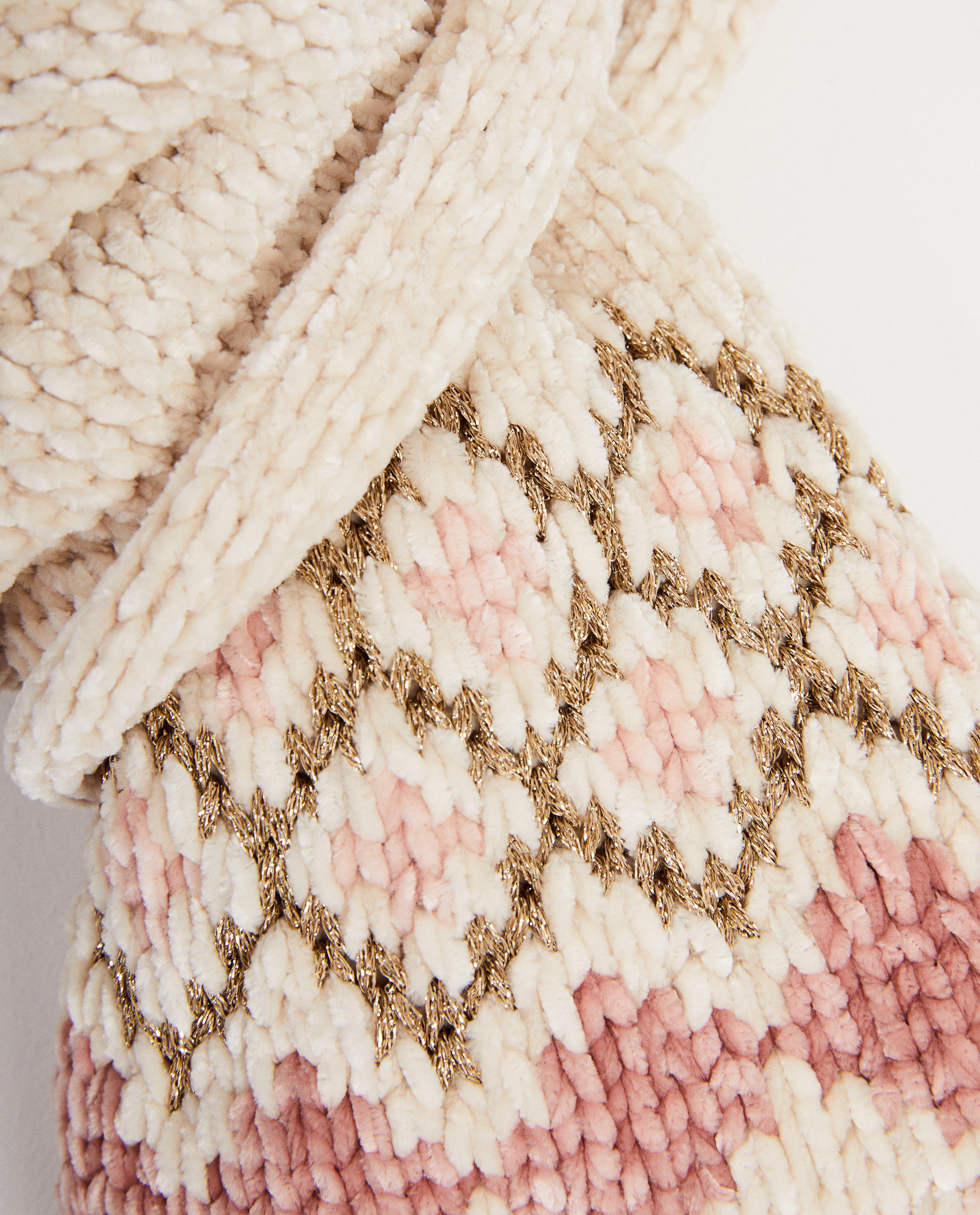 set van beige muts en sjaal - Product Detail - roze - afbeelding nummer 2