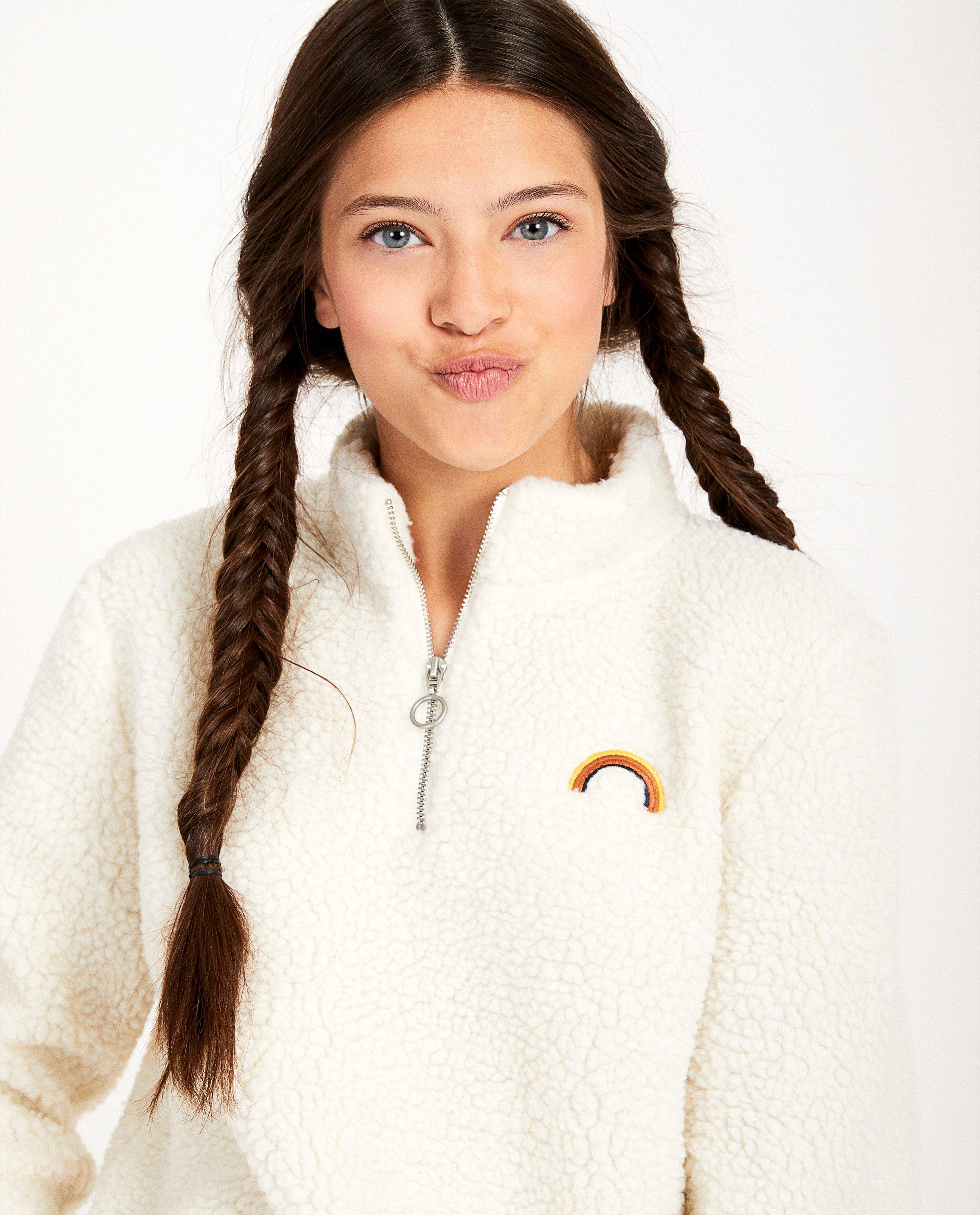 Sweaters - Teddy sweater