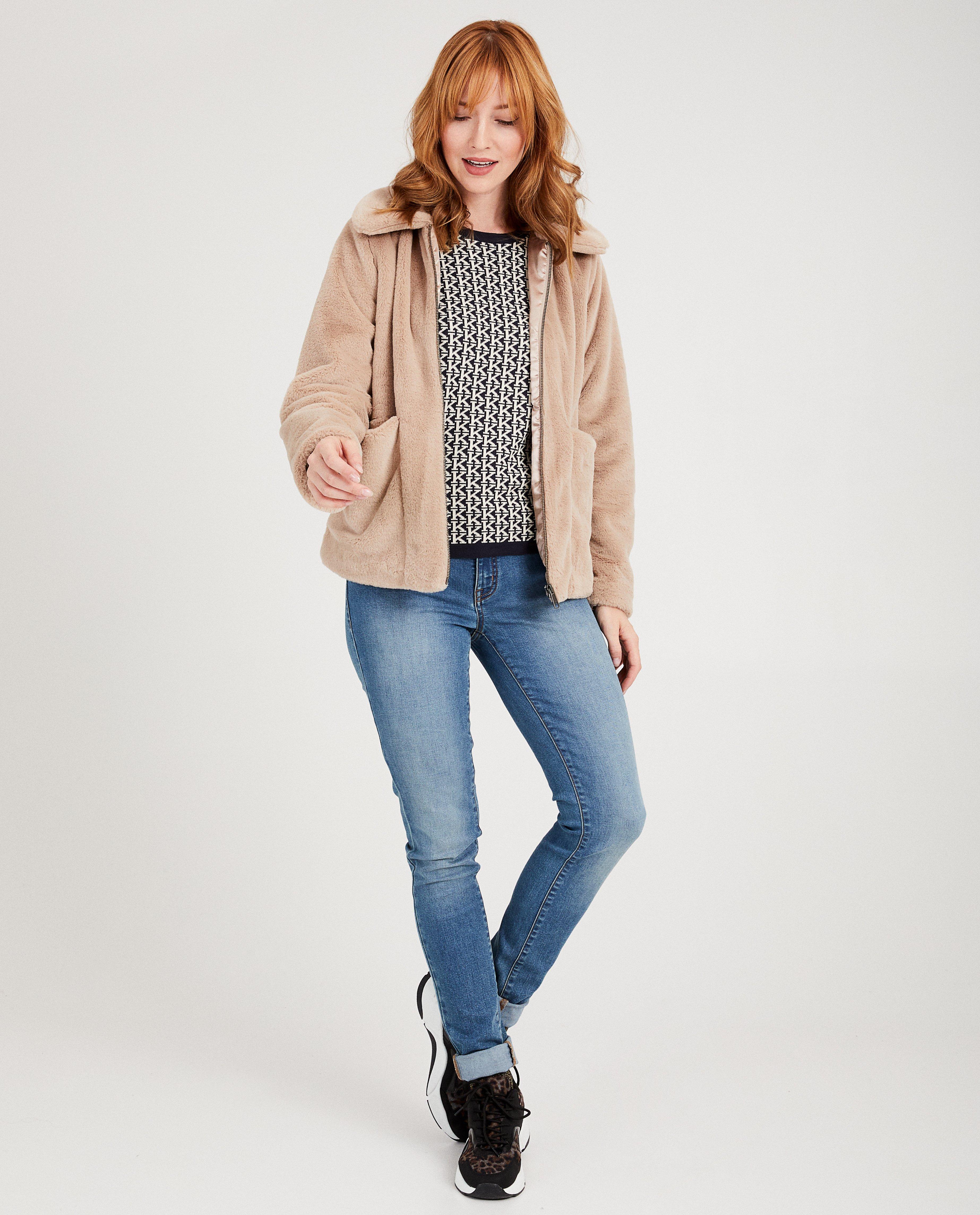 Vest van faux fur Karen Damen - in beige - Karen Damen