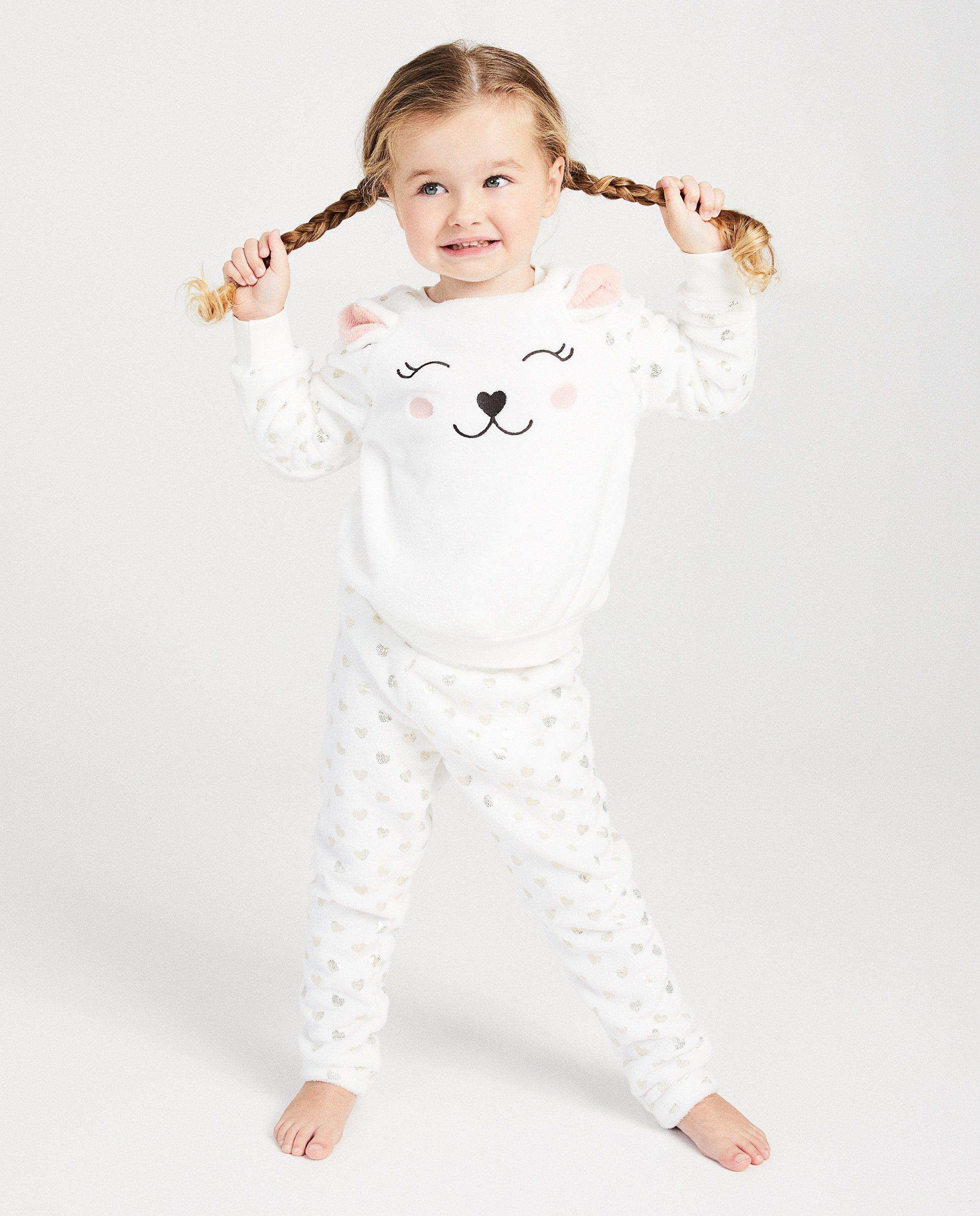 Nachtkleding - Witte faux-fur pyjama met hartjes