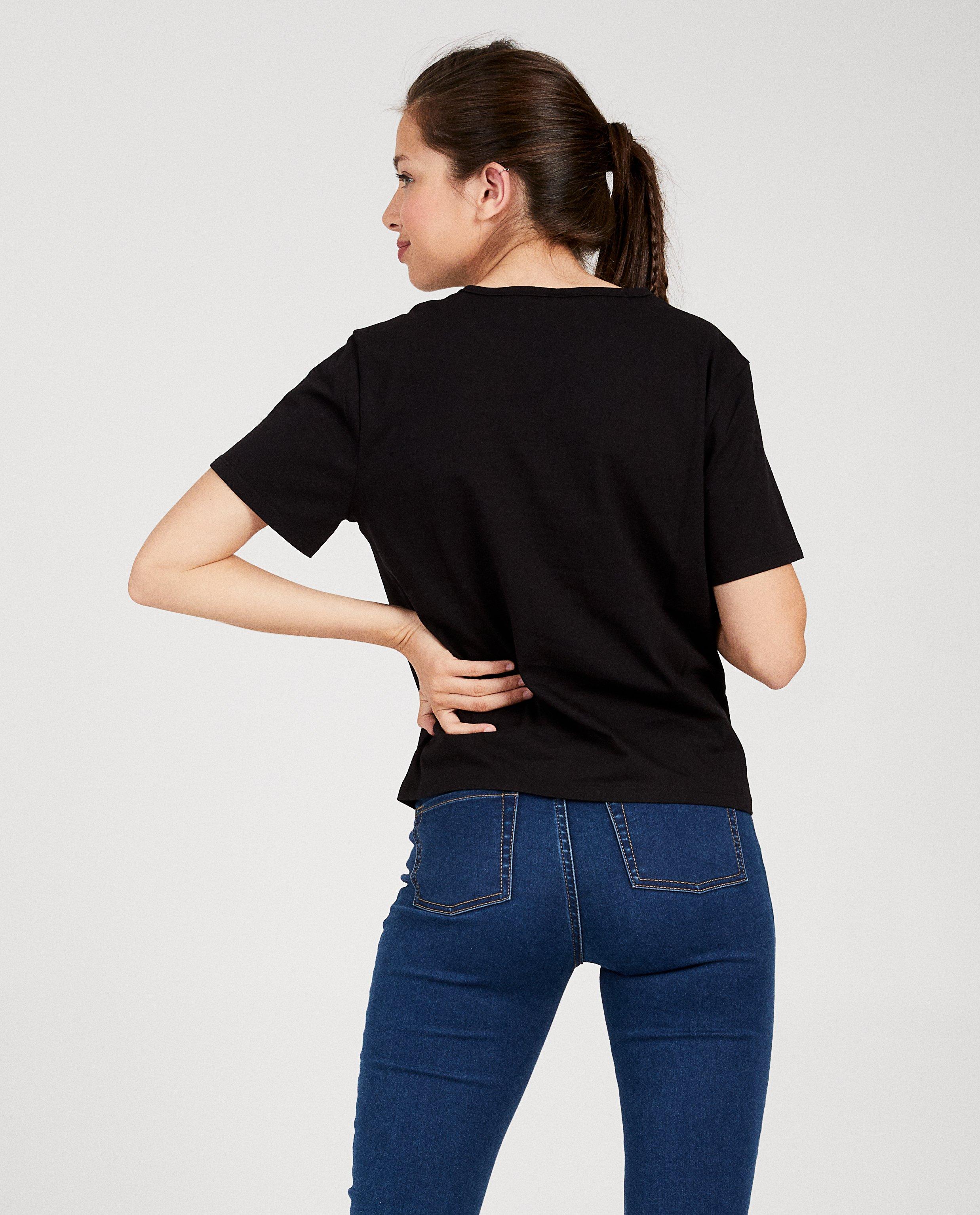 T-shirts - Zwarte T-shirt met quote