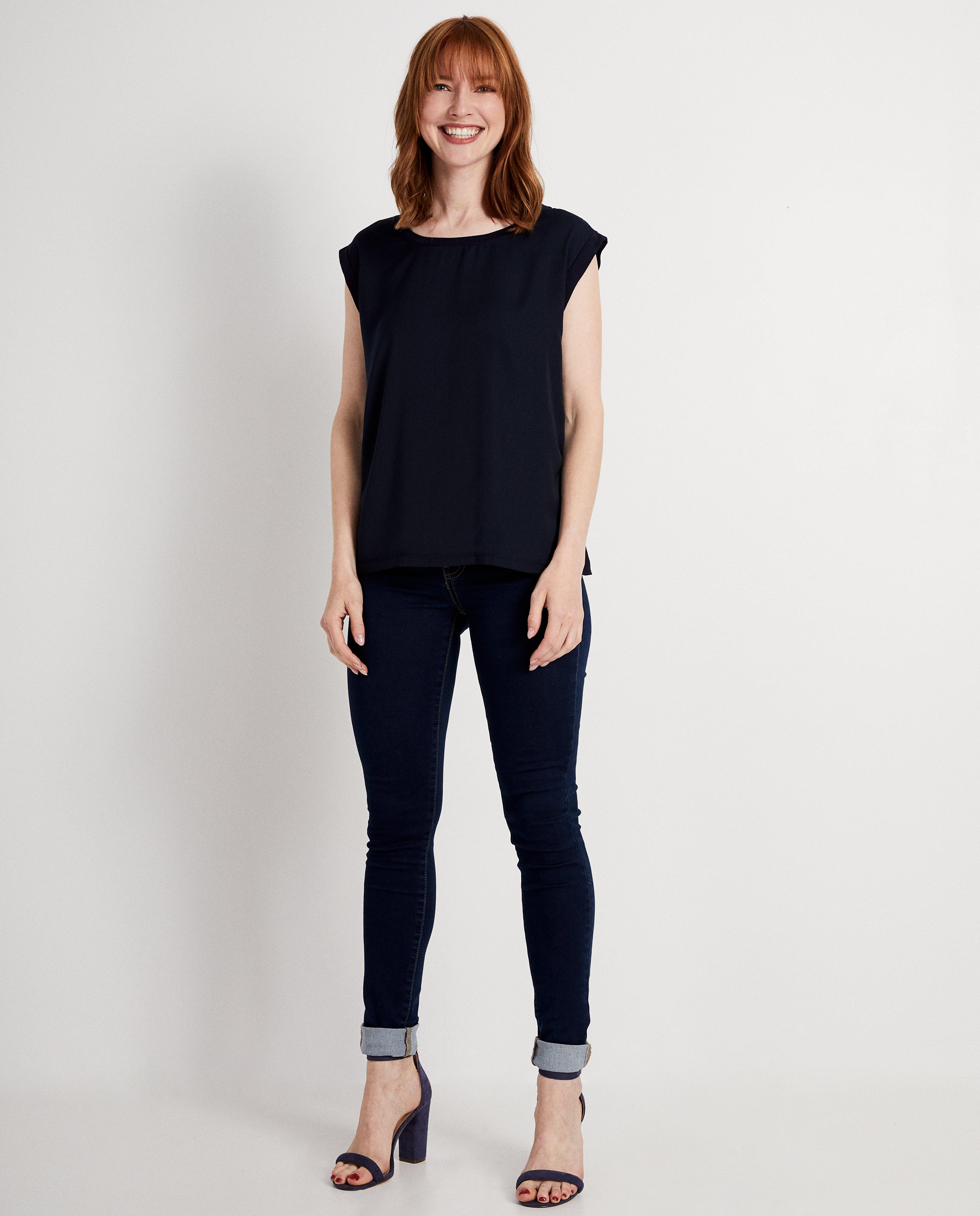 Top bleu foncé - avant brillant - JBC