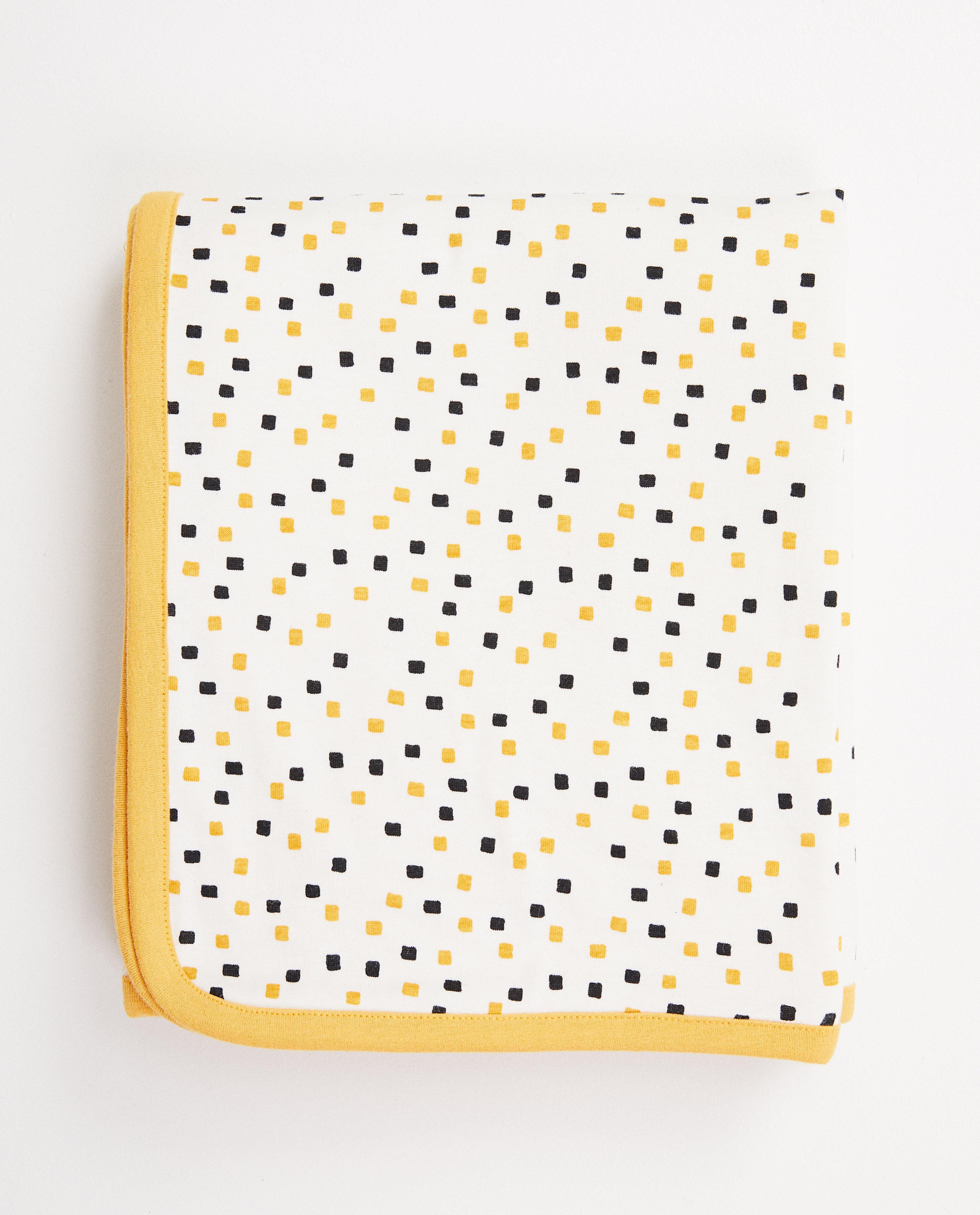 jaune foncé