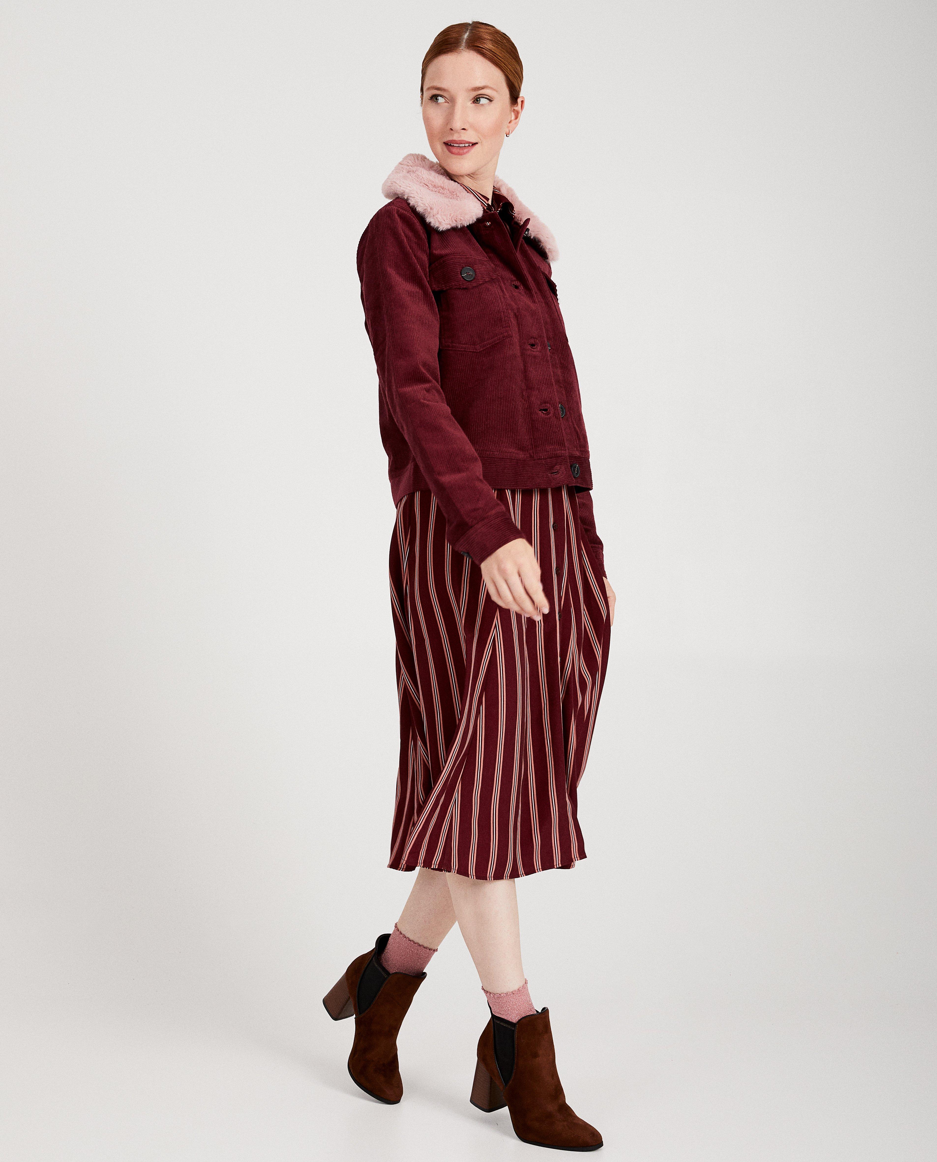 Bordeaux jas met roze kraag Youh! - van faux fur - Youh!