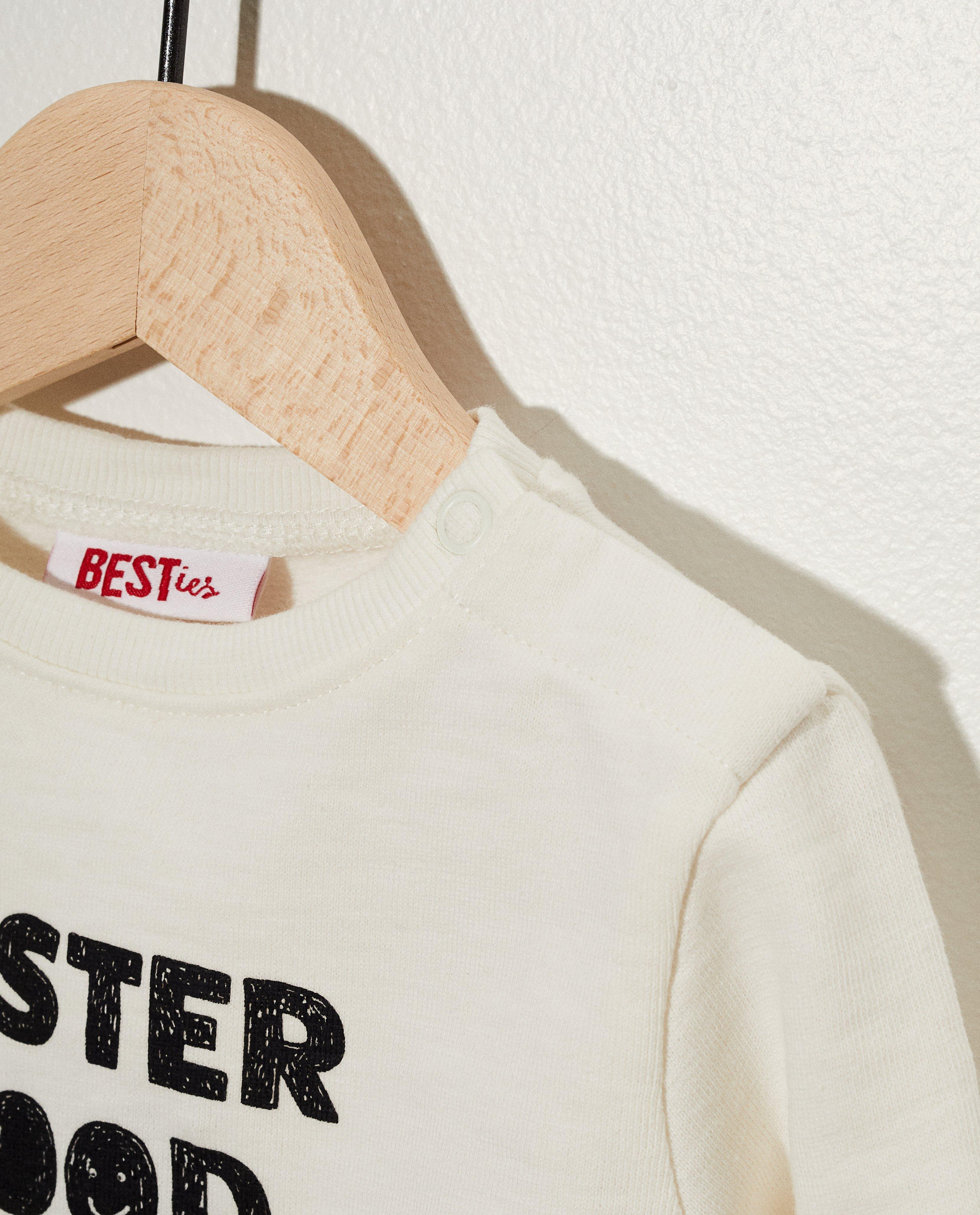 Sweaters - Sweater met opschrift BESTies