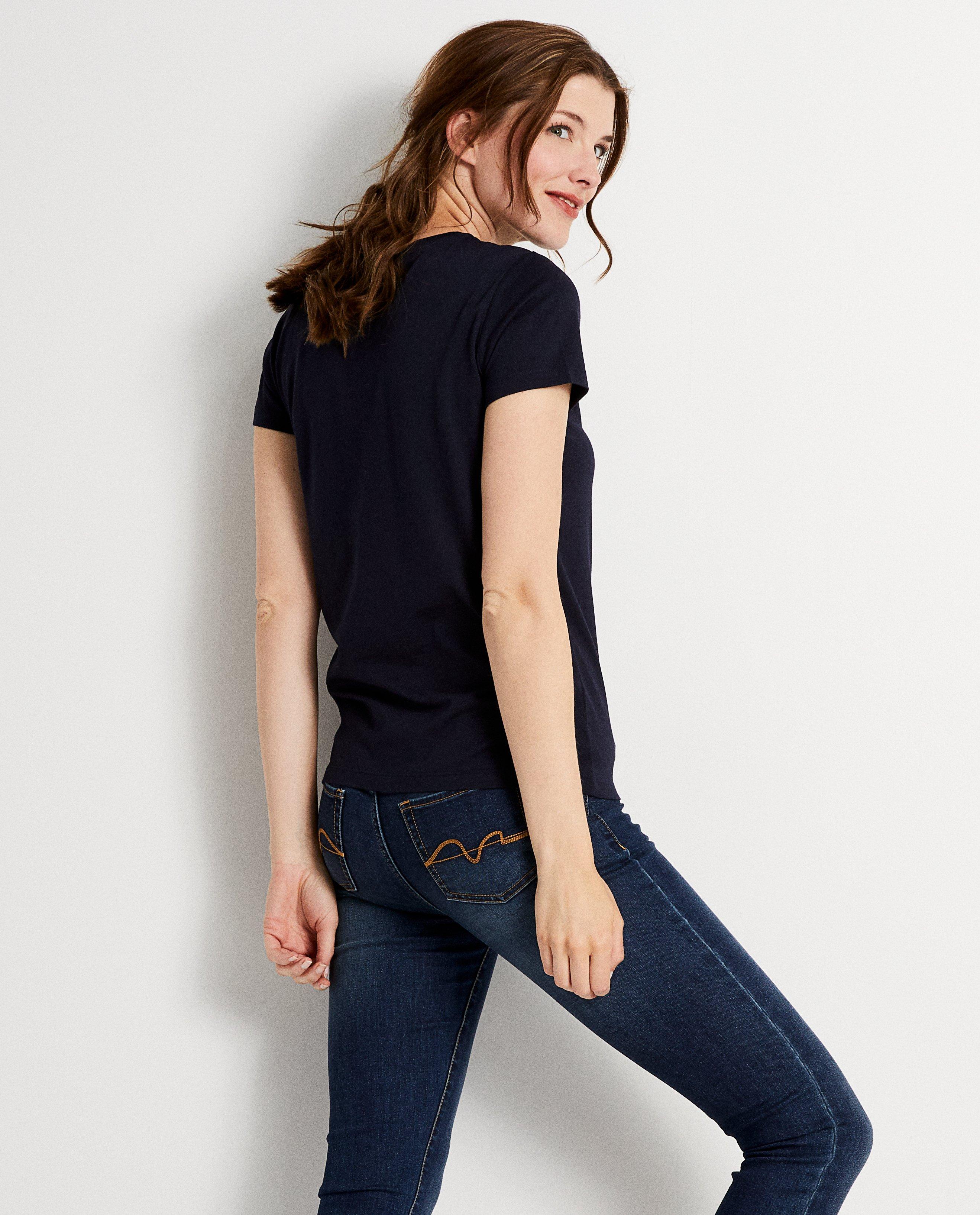 T-shirts - 