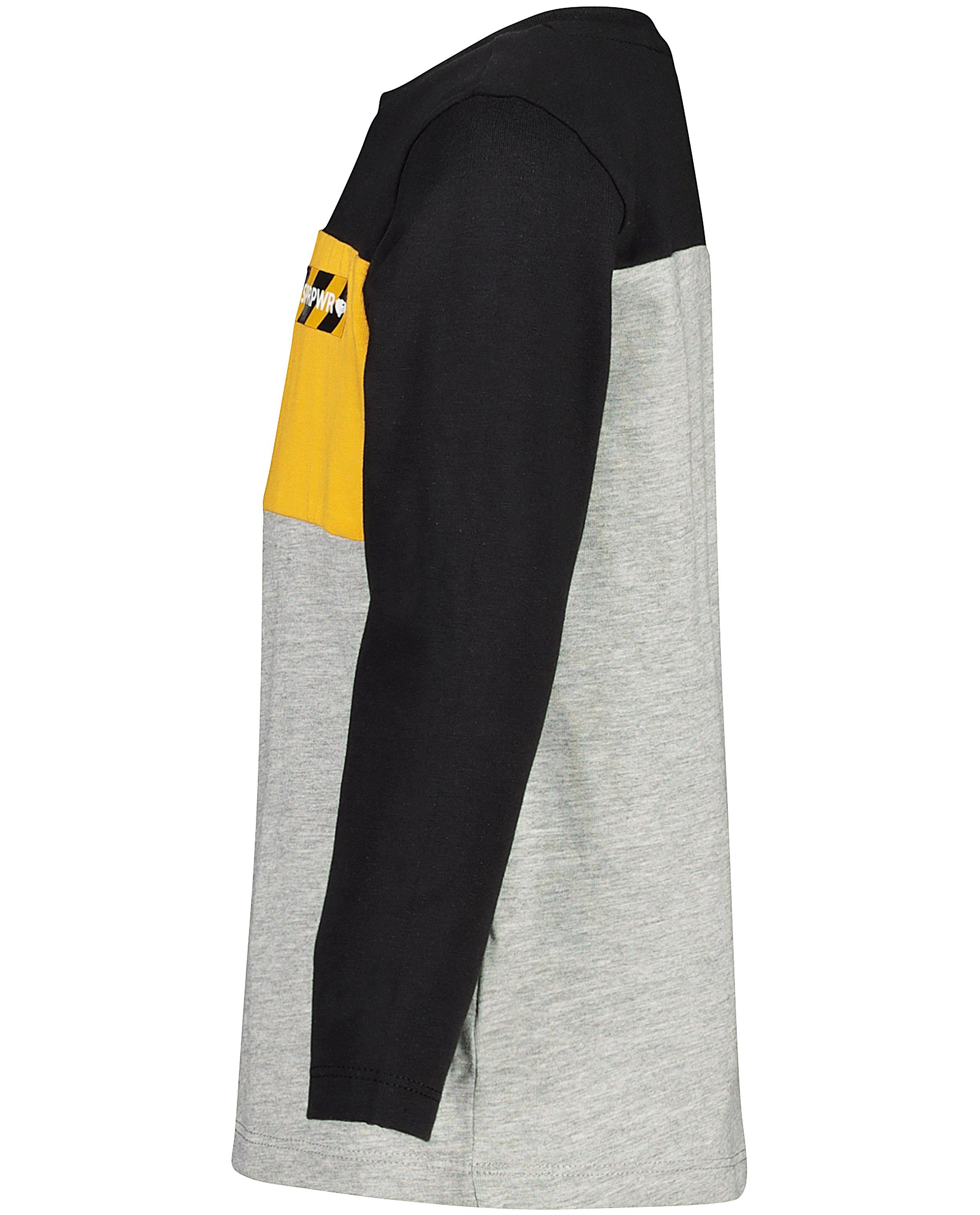 T-shirts - 