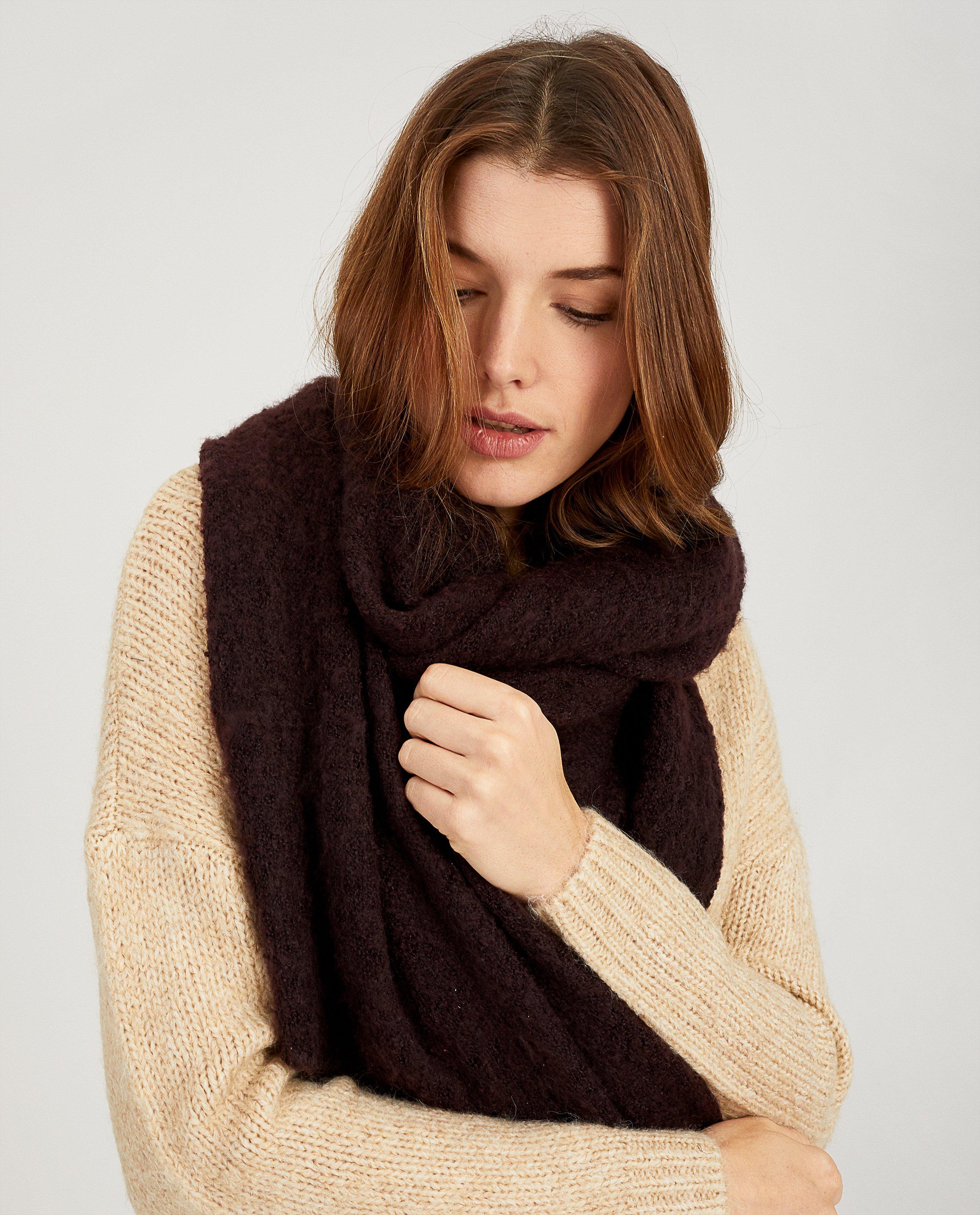 Écharpe brun foncé Pieces - tricot - Pieces