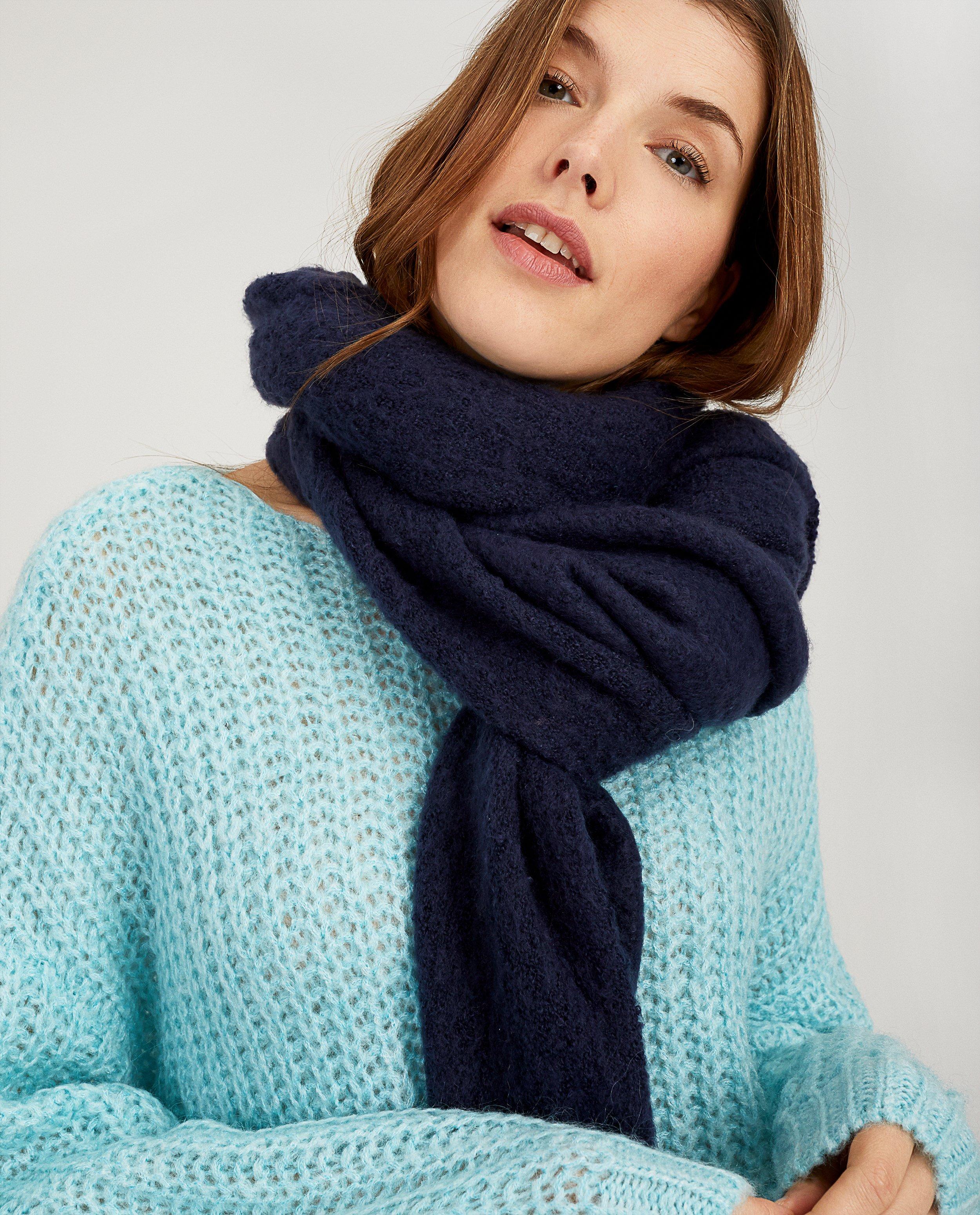 Écharpe bleu foncé Pieces - fin tricot - Pieces