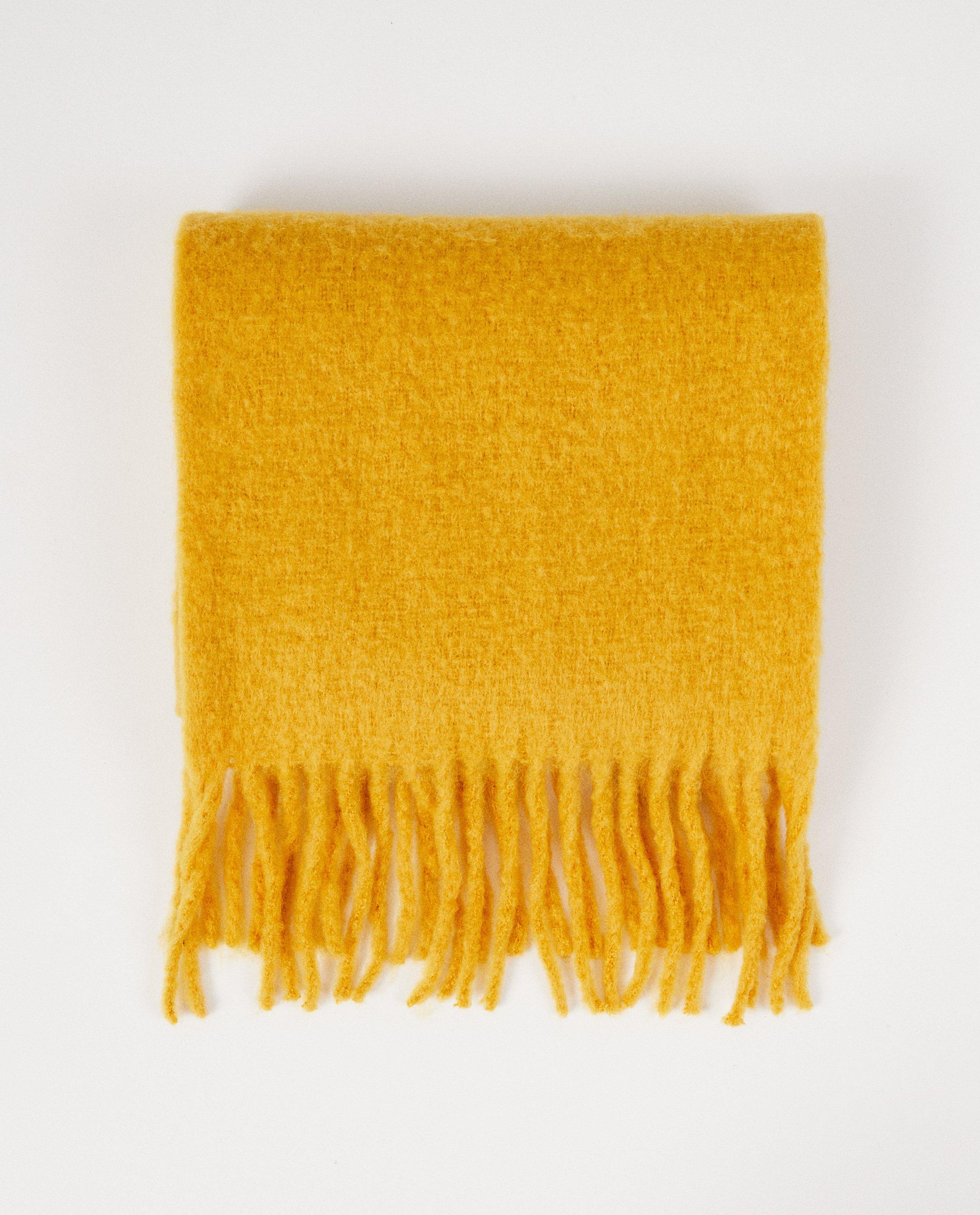 Bonneterie - Écharpe ocre Pieces