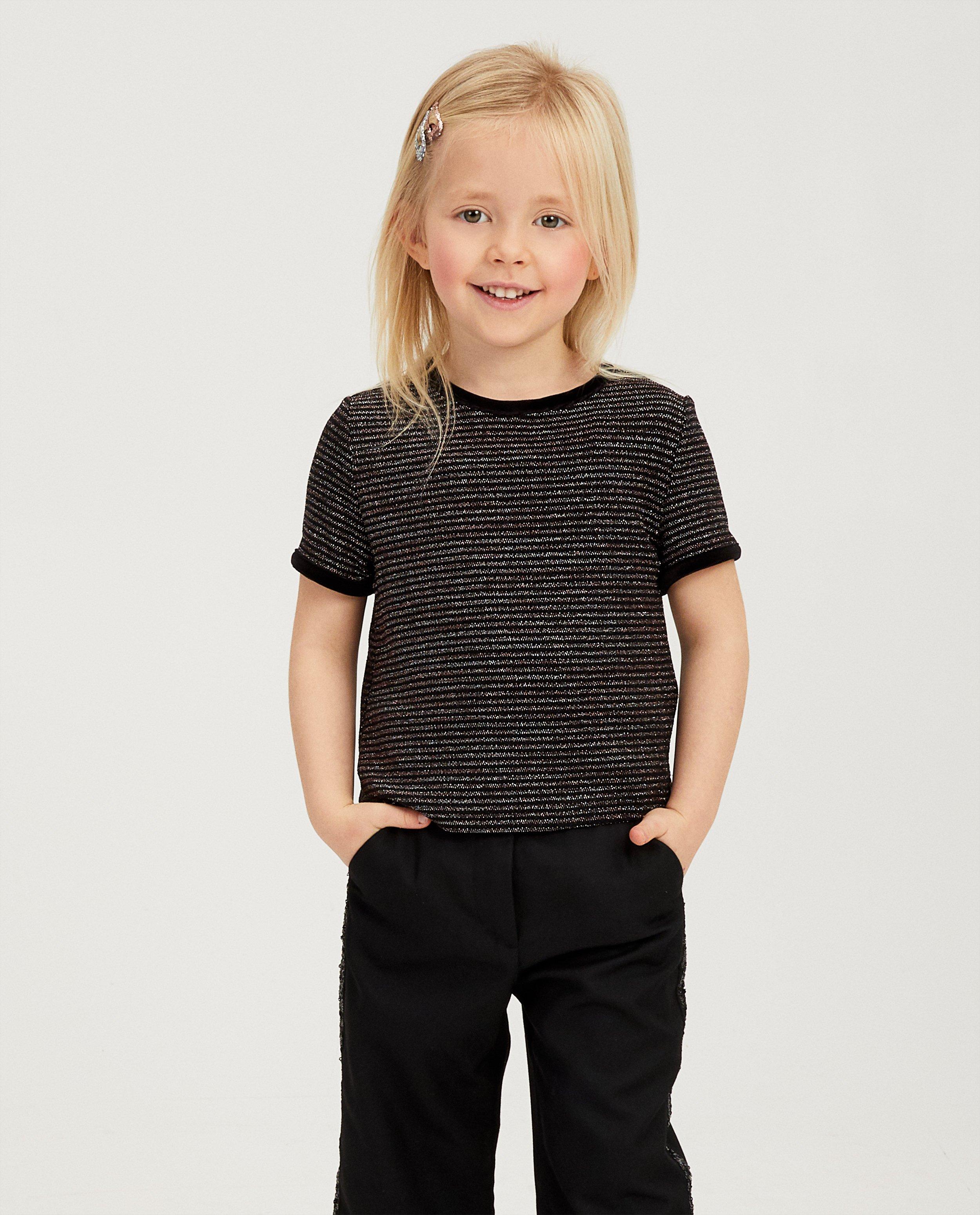 T-shirts - Zwart shirt met metaaldraad