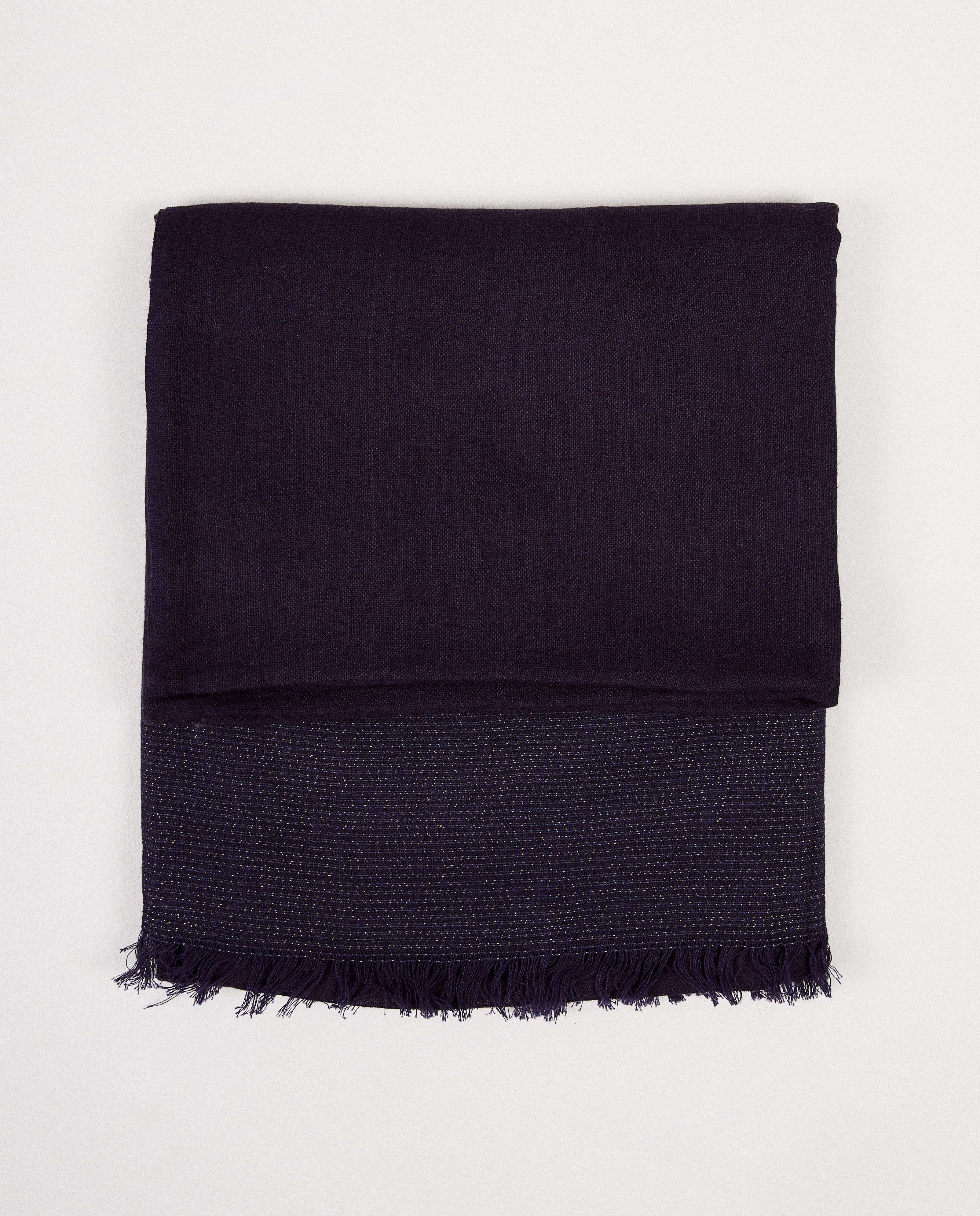 Donkerblauwe sjaal Pieces - met metaaldraad - Pieces