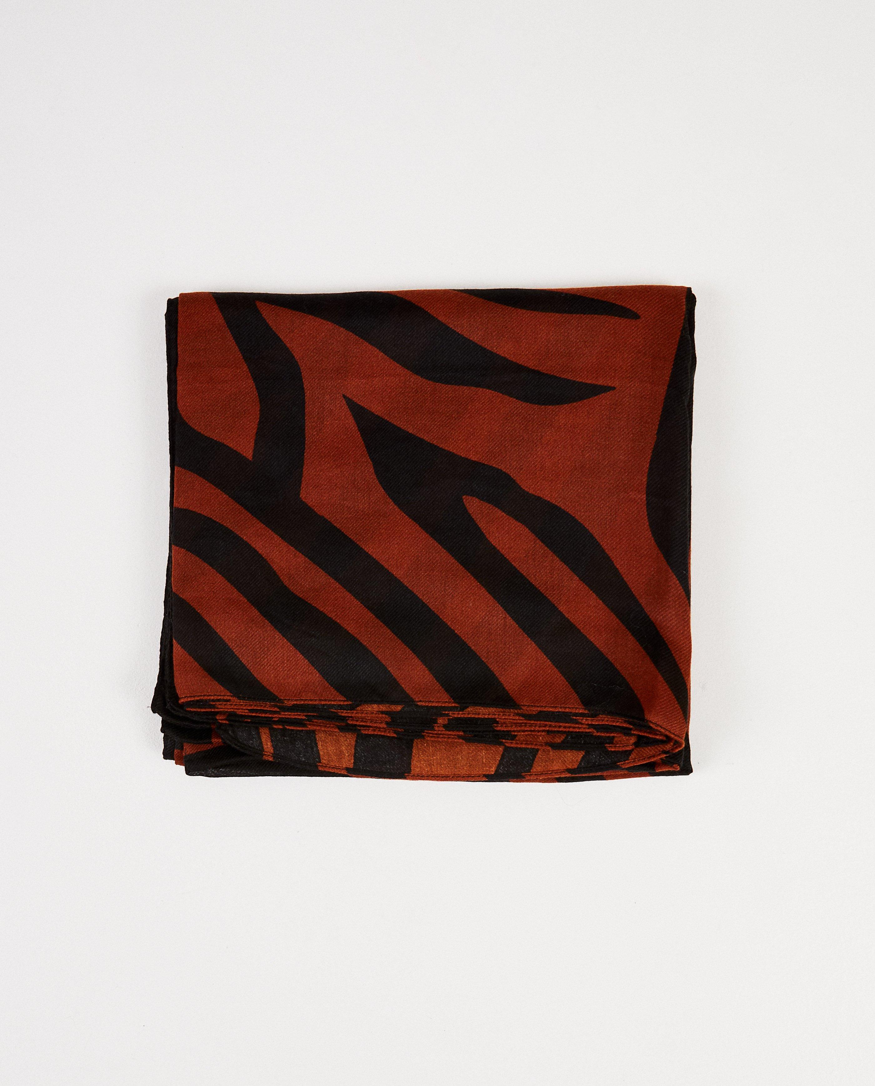 Sjaal met dierenprint Pieces - Product Detail - bruin - afbeelding nummer 2