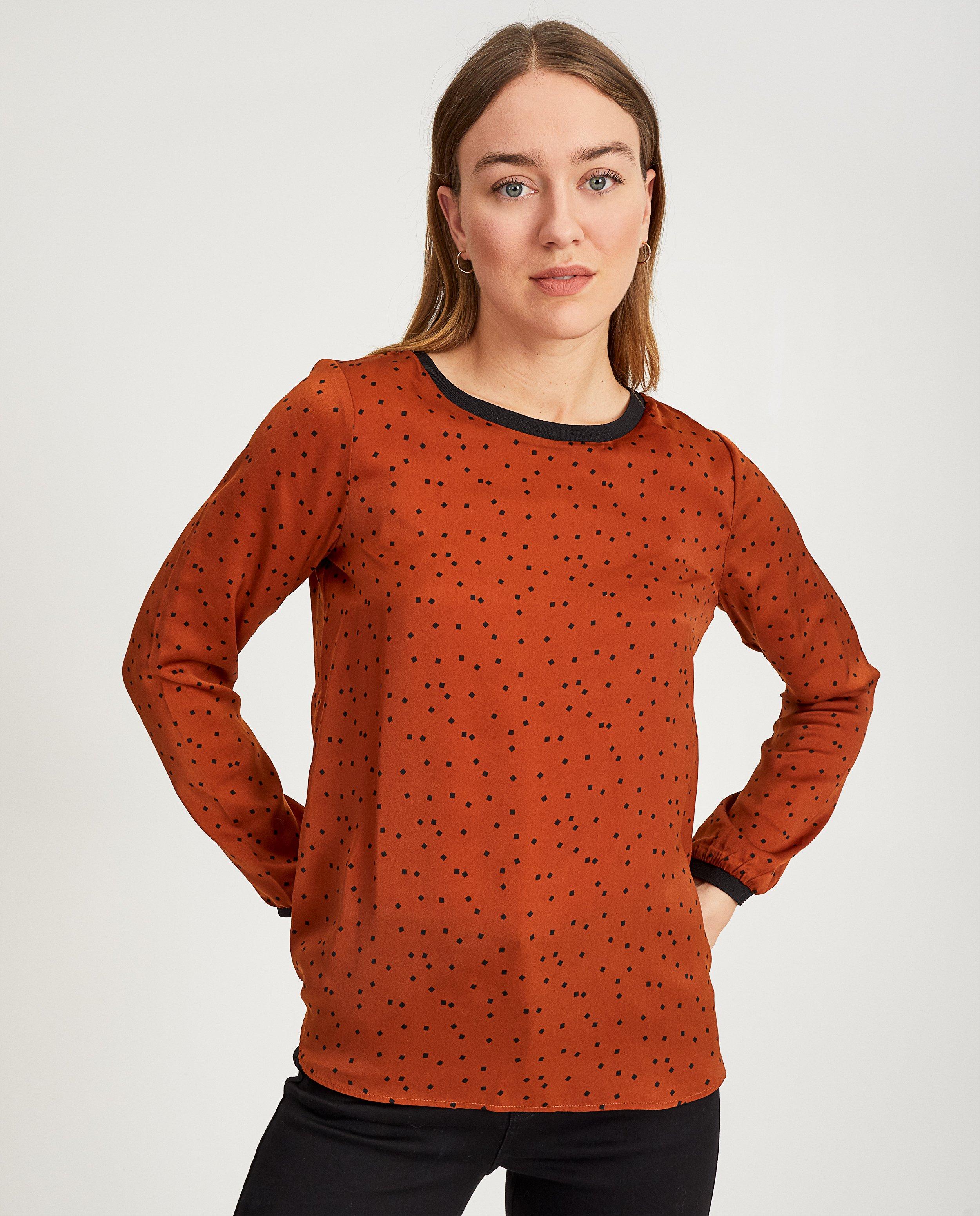 Chemises - Zwarte blouse met vierkantjes