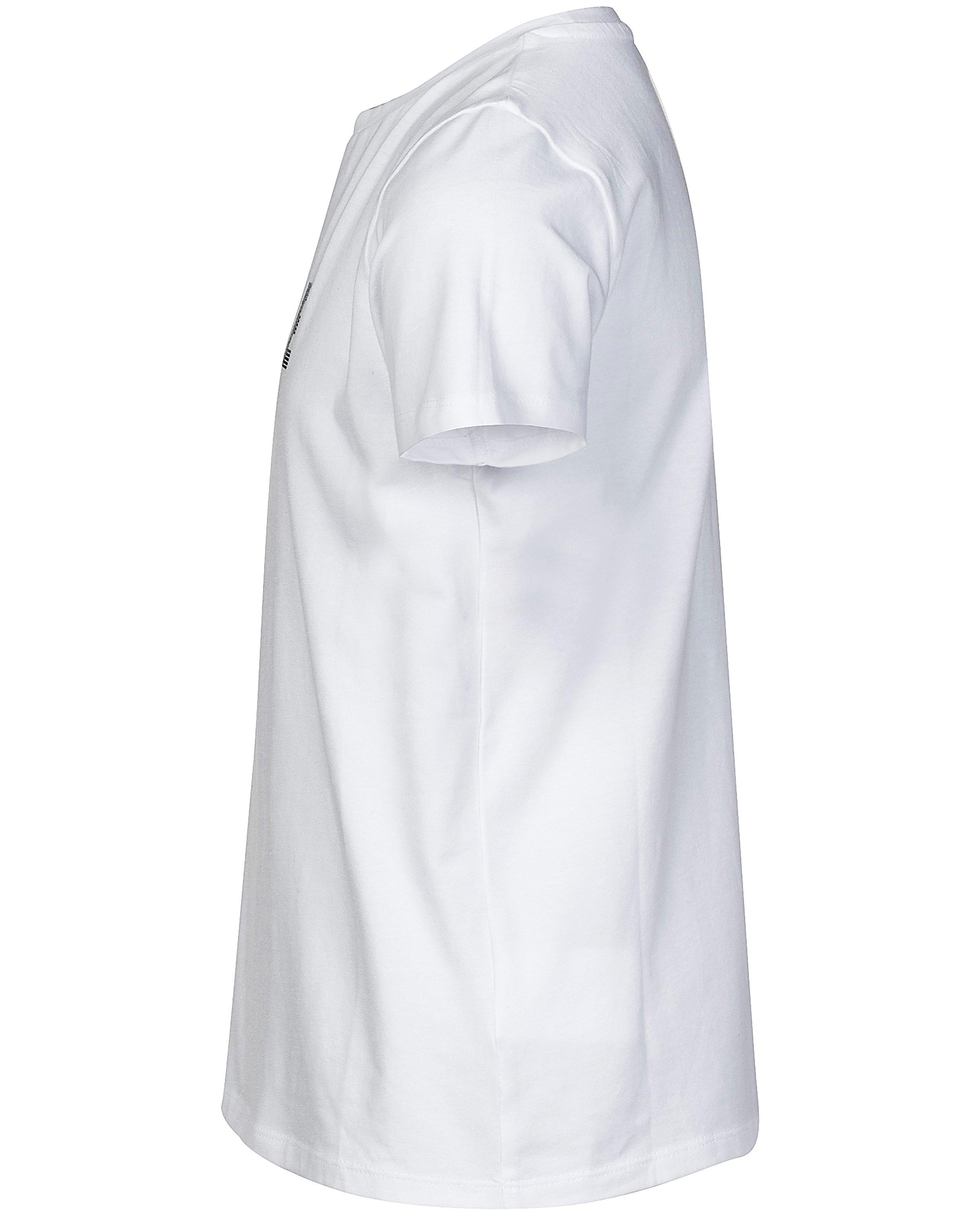T-shirts - 