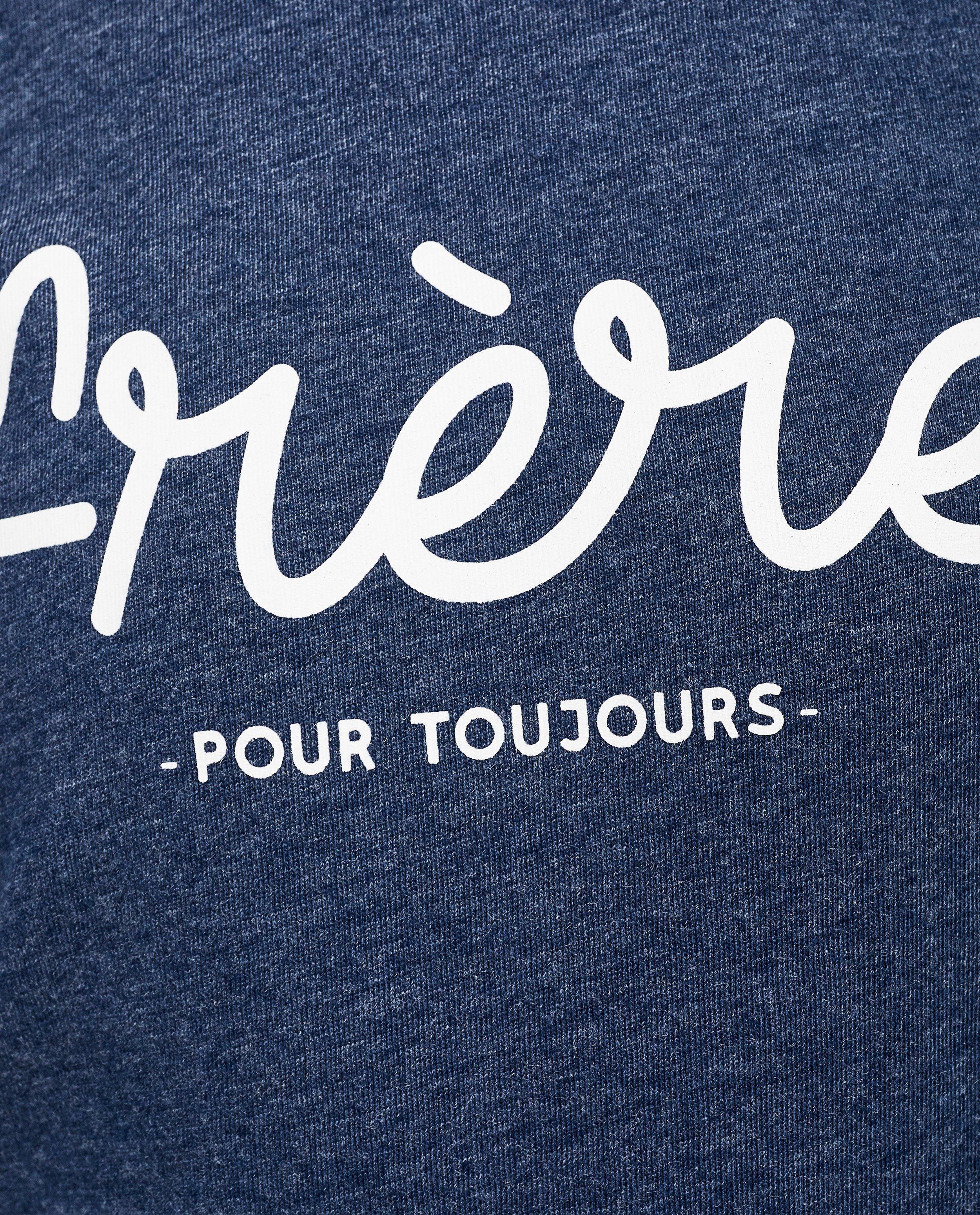 T-shirts - 