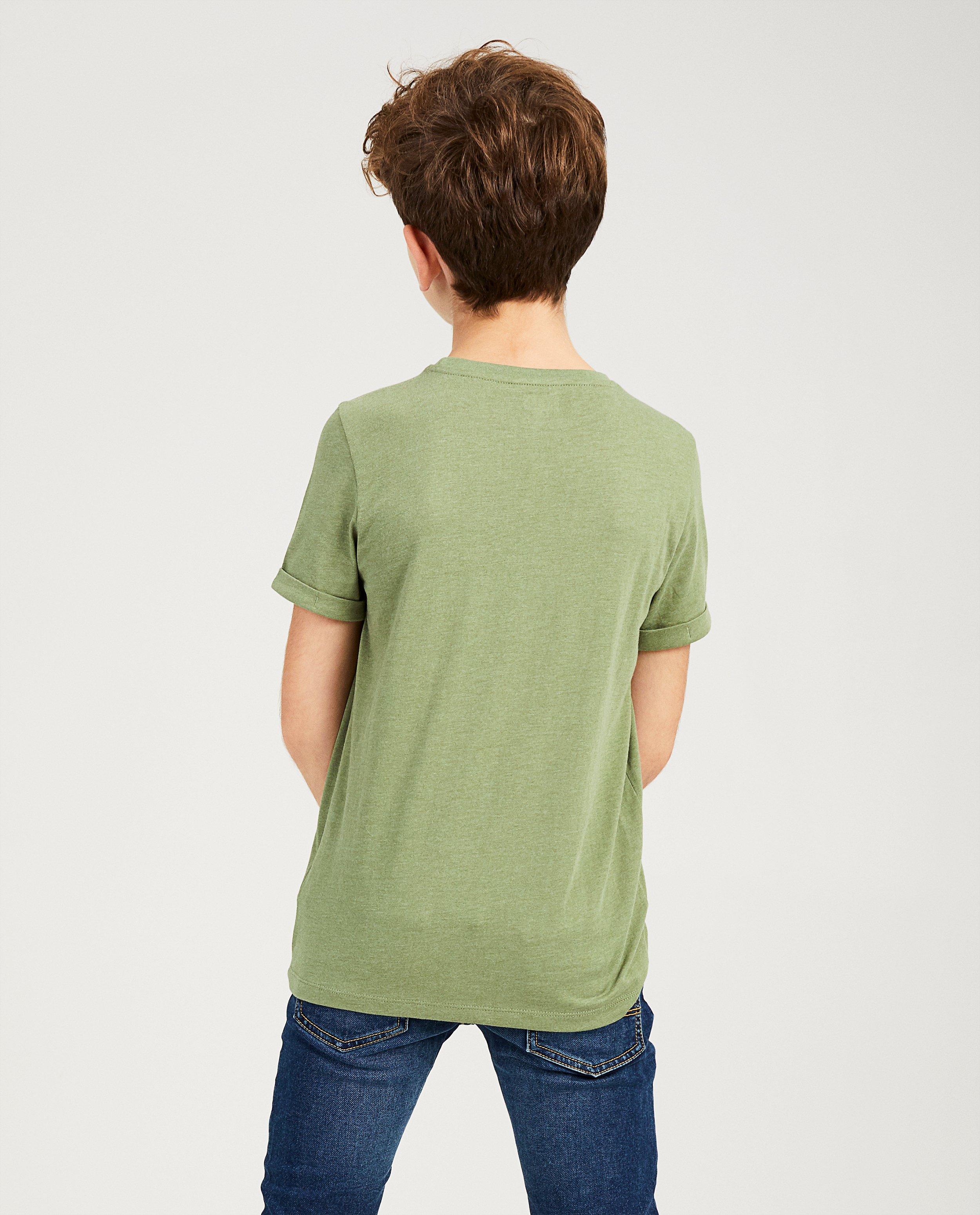 T-shirts - 