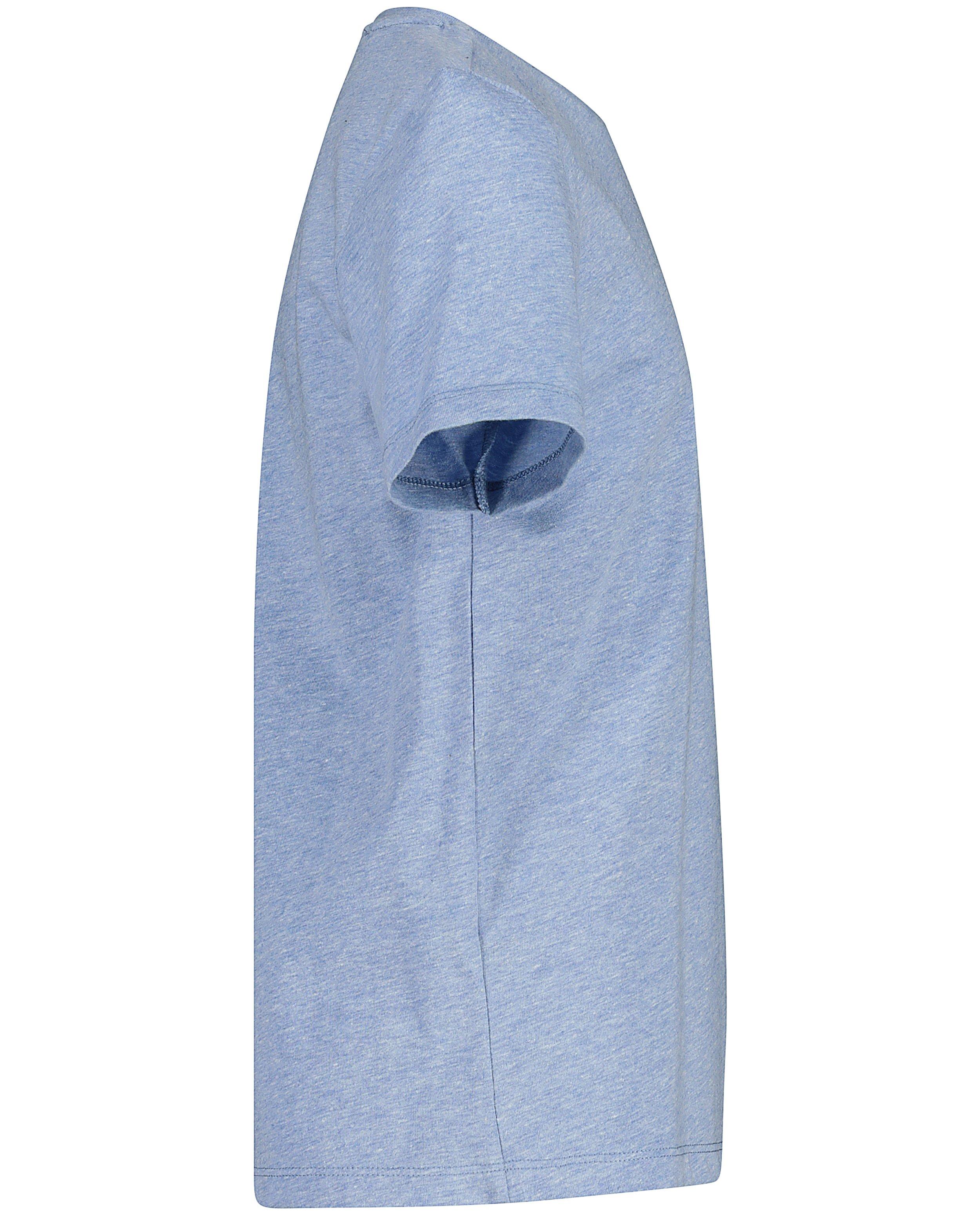T-shirts - 