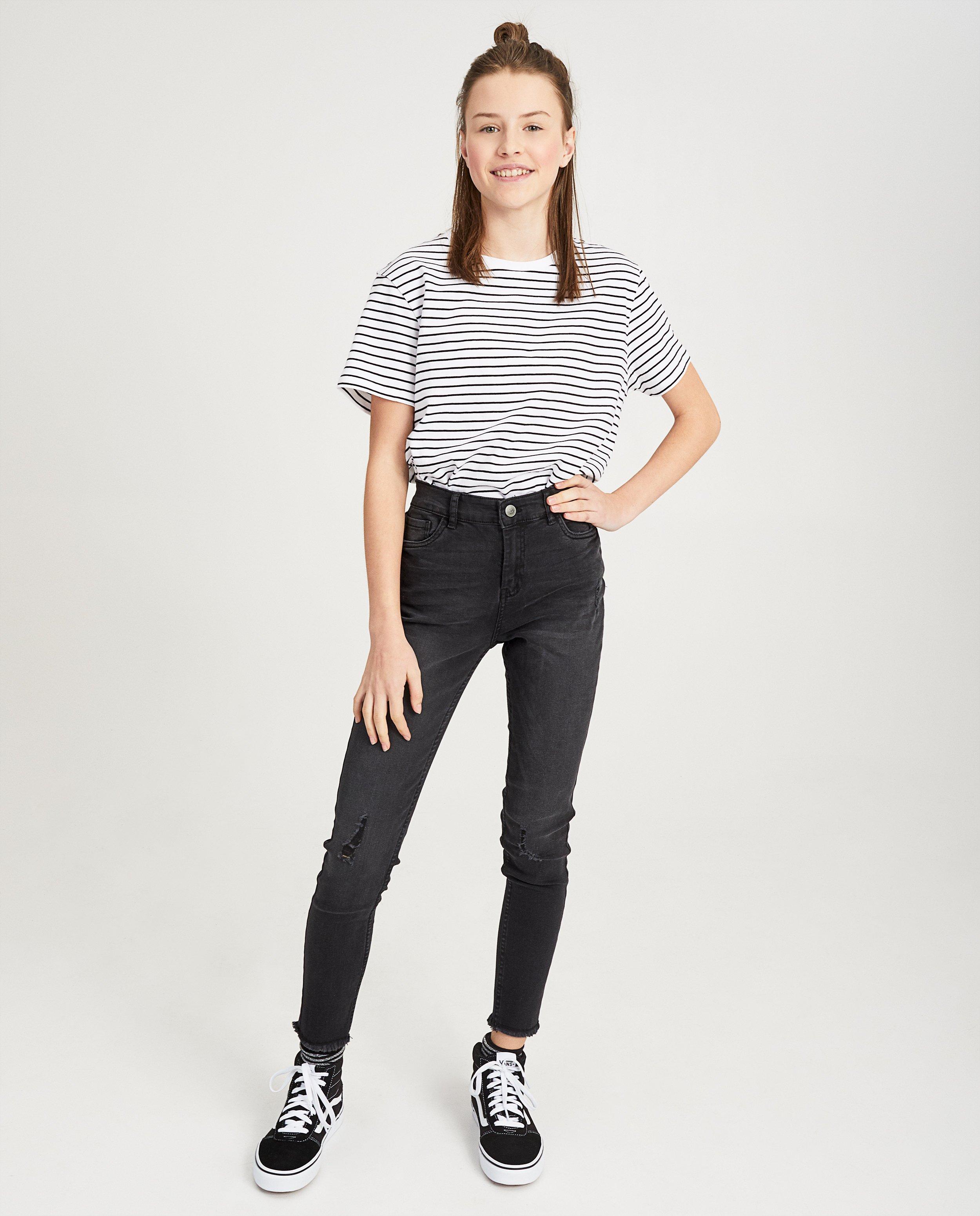 Wit T-shirt met zwarte strepen - allover print - Groggy