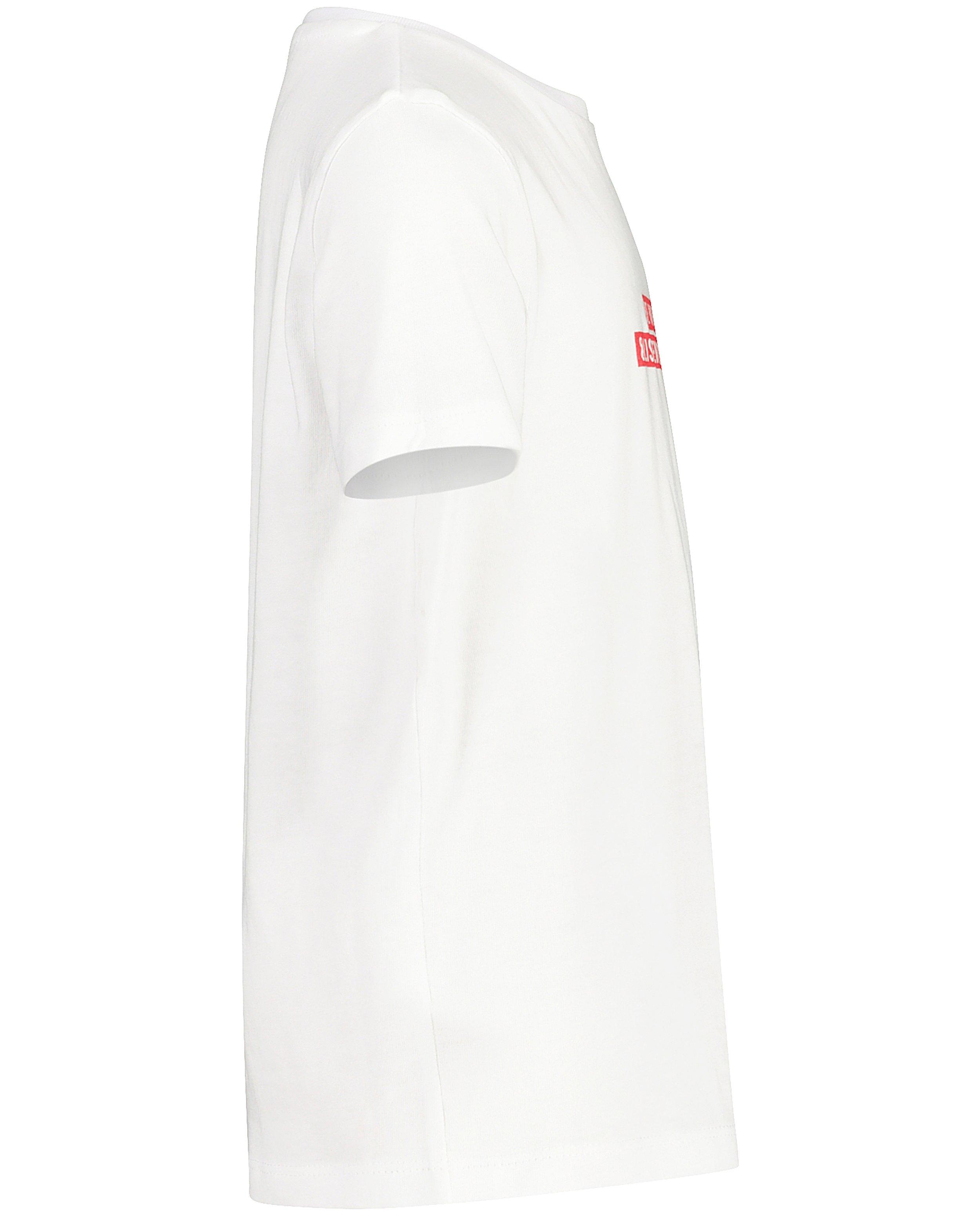 T-shirts - 