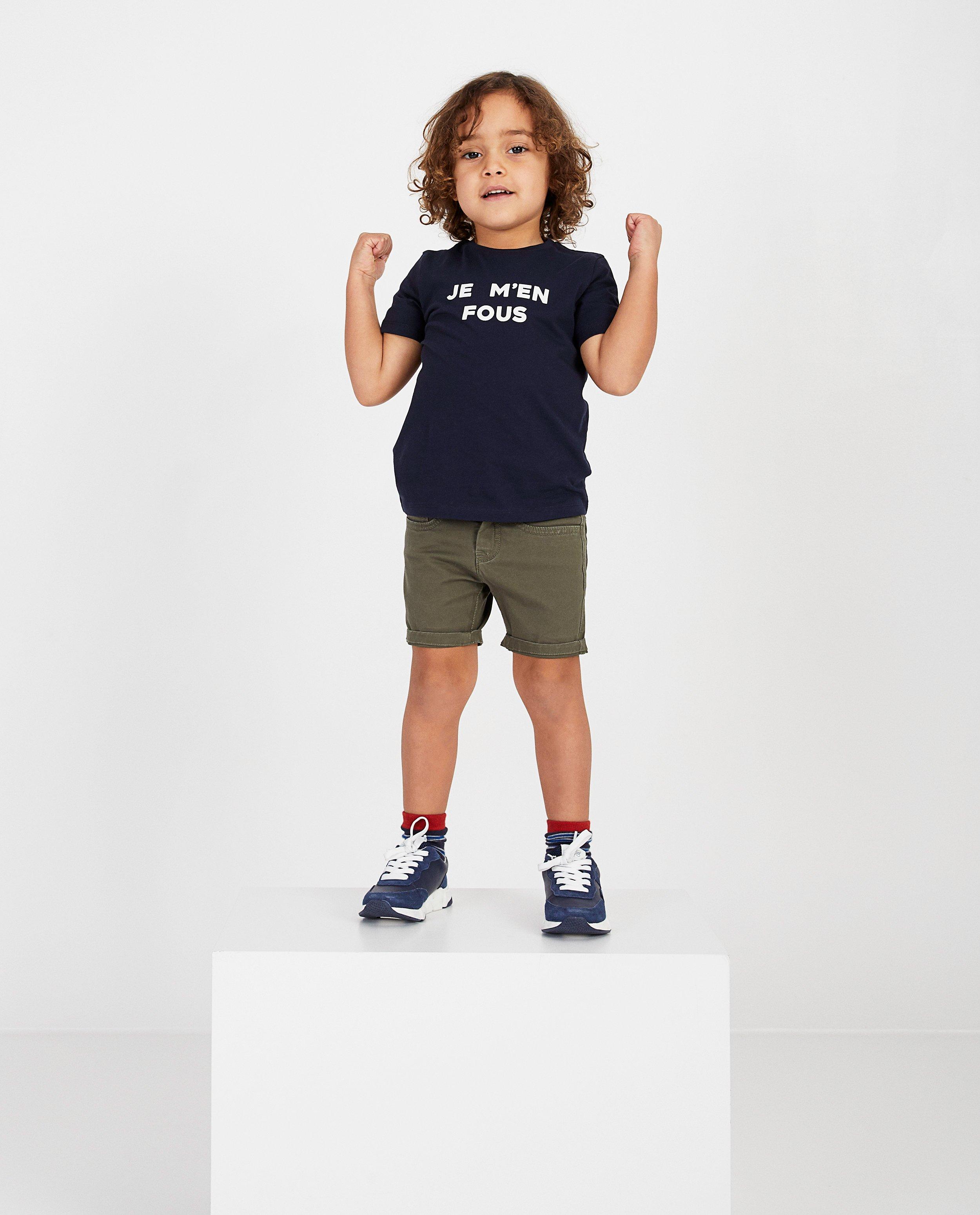T-shirt met opschrift BESTies - null - Besties