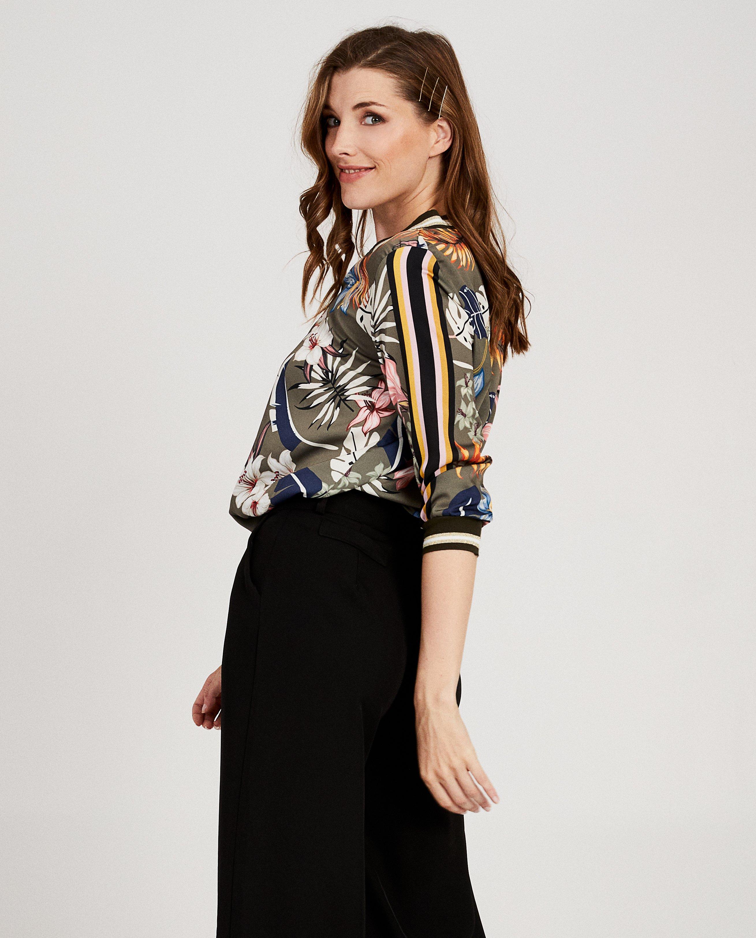 Hemden - Kakigroene blouse met print