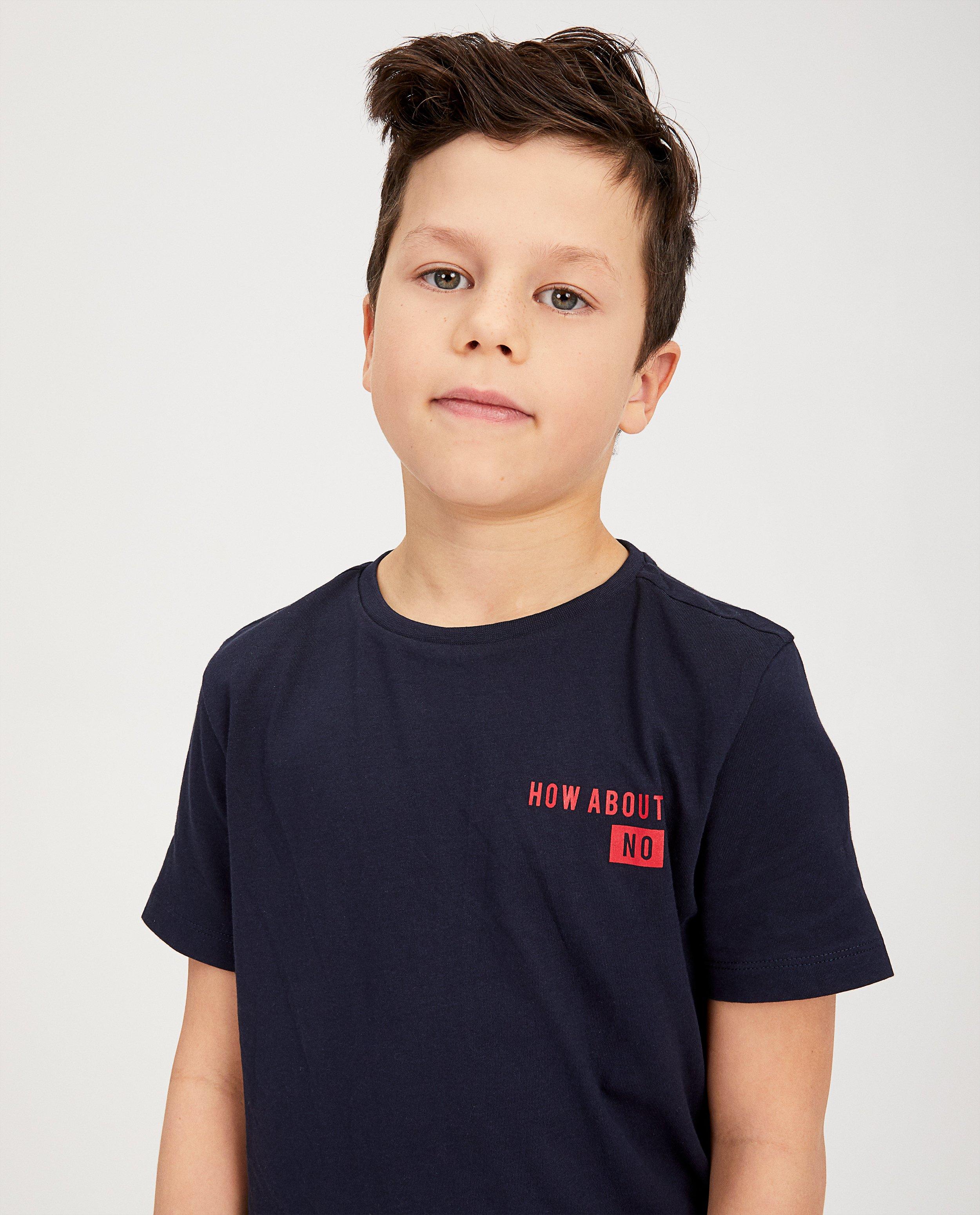 T-shirts - 