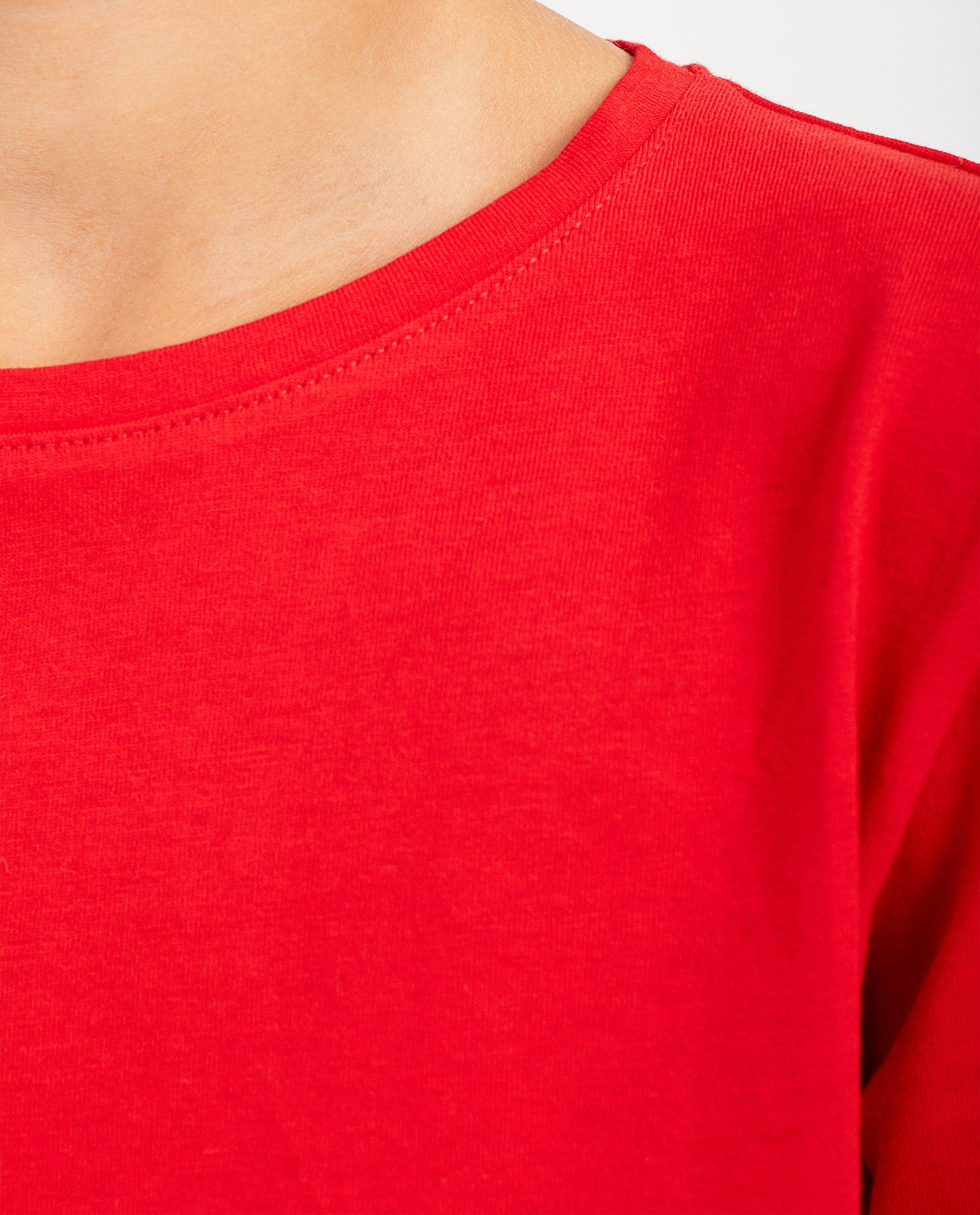 T-shirts - 