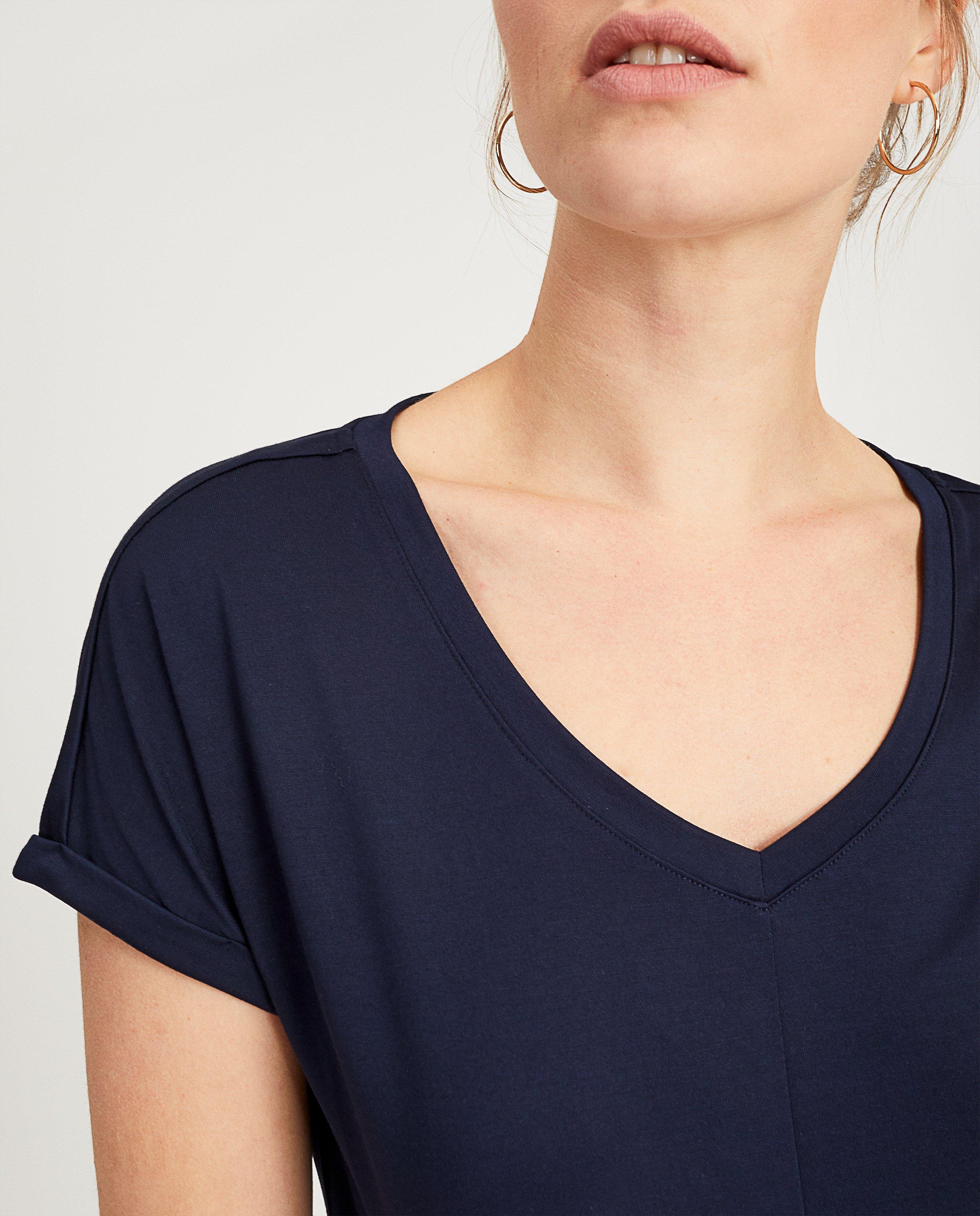 T-shirts - 