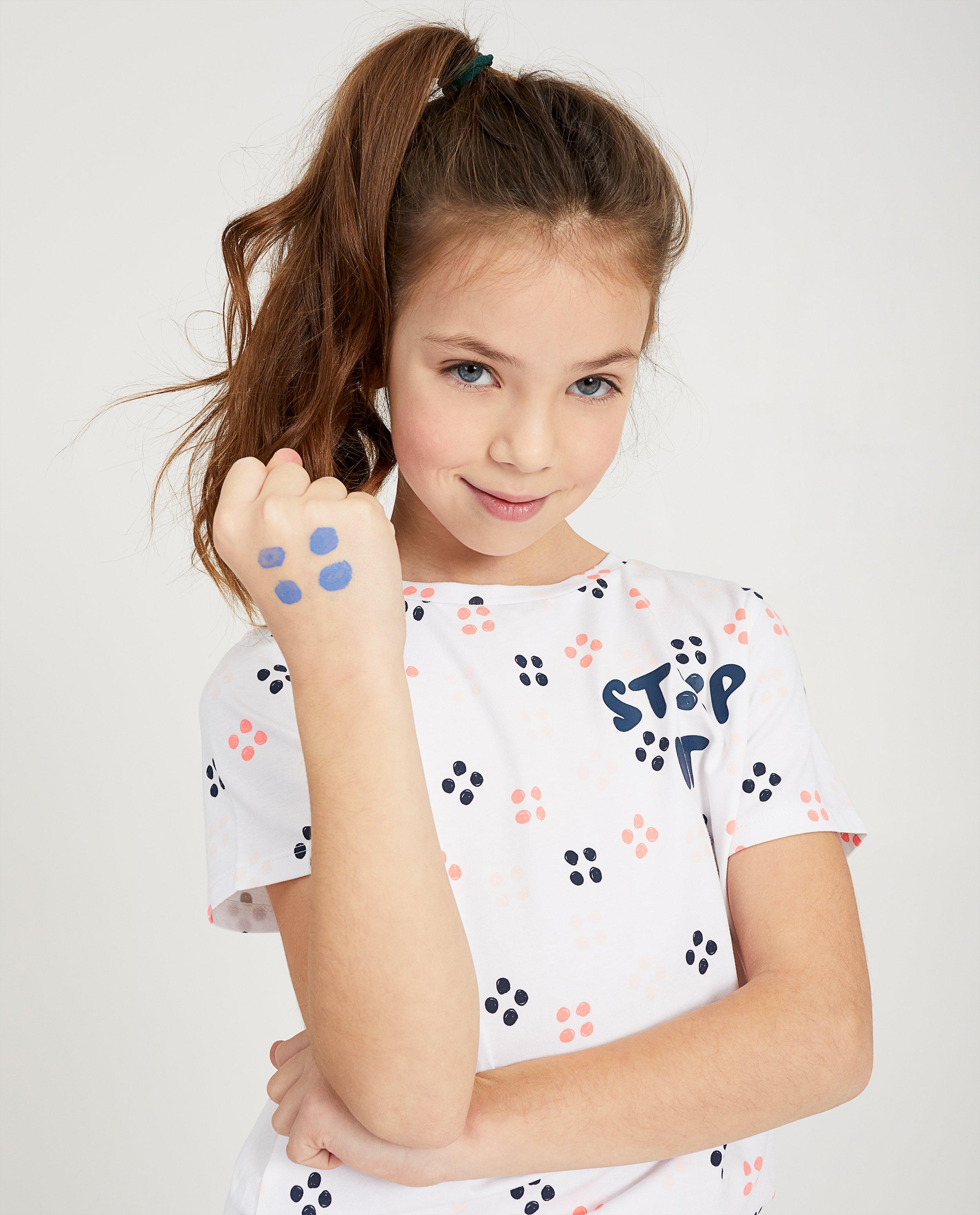 T-shirts - 