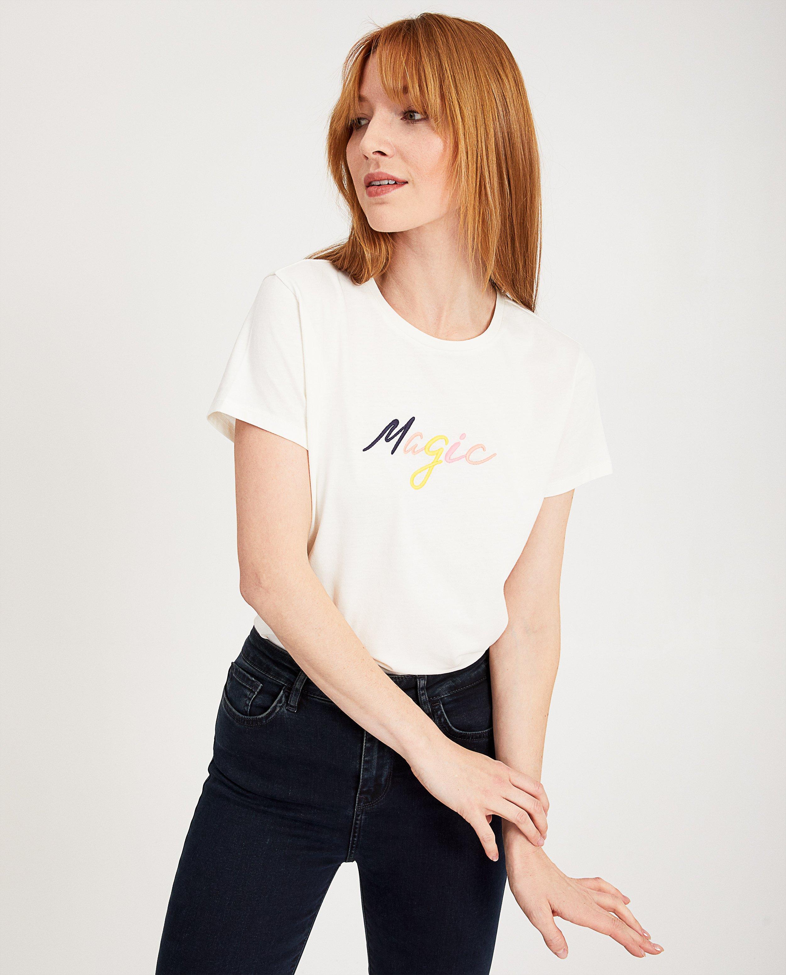 T-shirts - 
