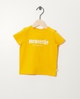Geel T-shirt van biokatoen (NL) - met opschrift - Cuddles and Smiles