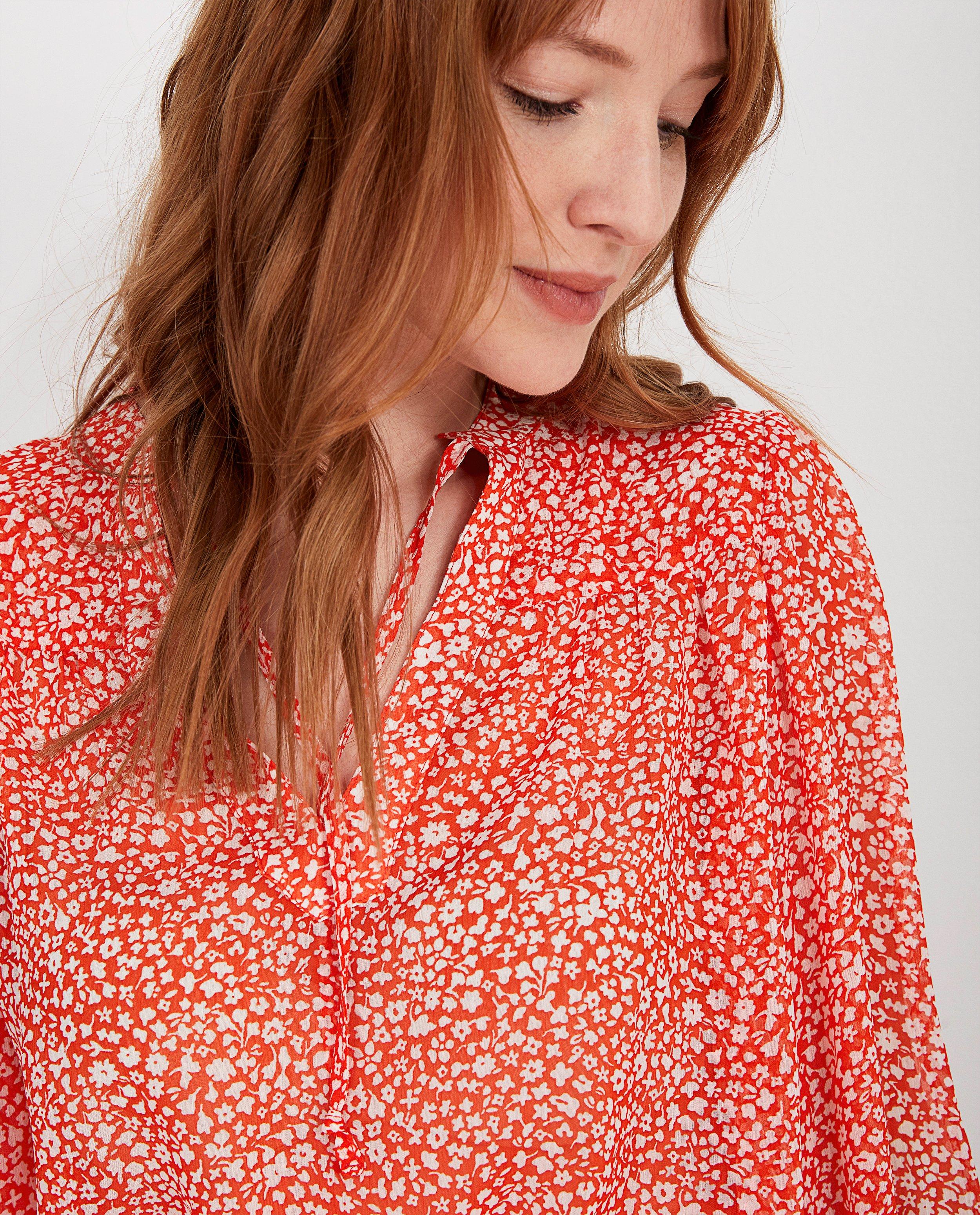 Hemden - Rode blouse met bloemenprint Sora