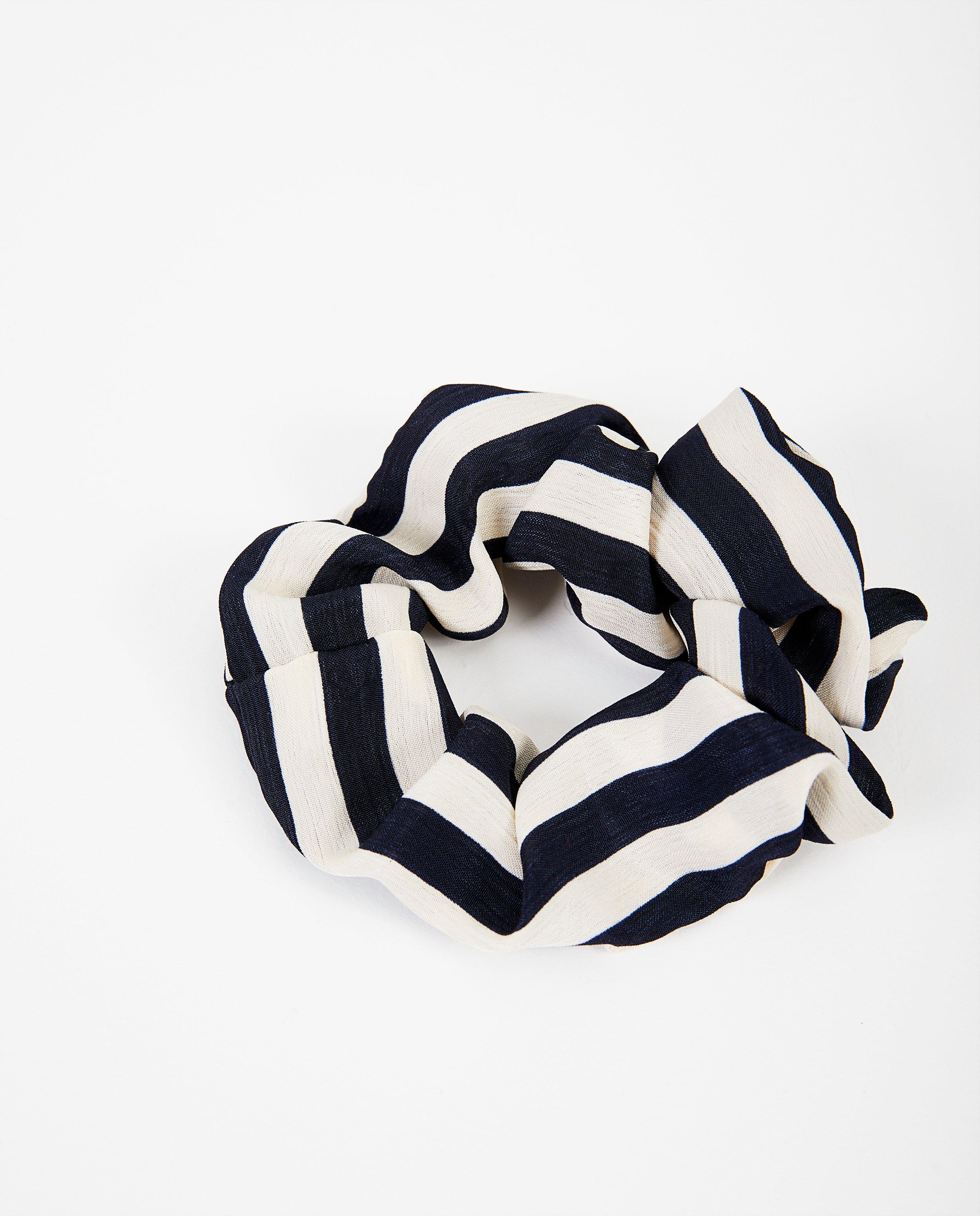 Breigoed - Gestreepte scrunchie Pieces