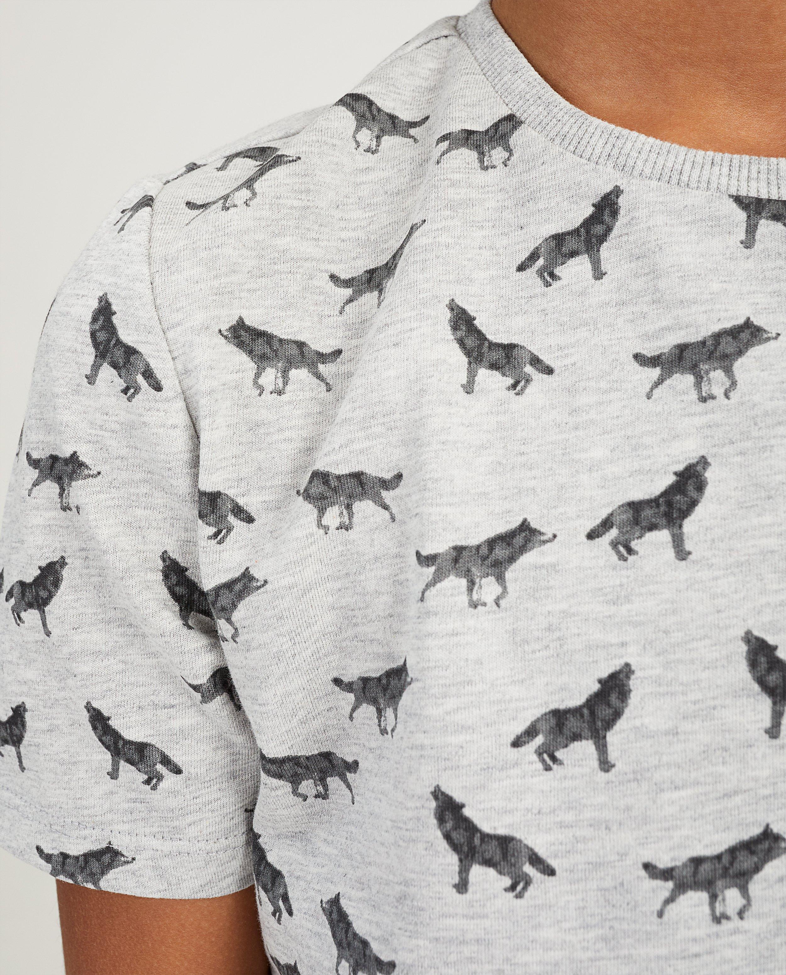T-shirts - 