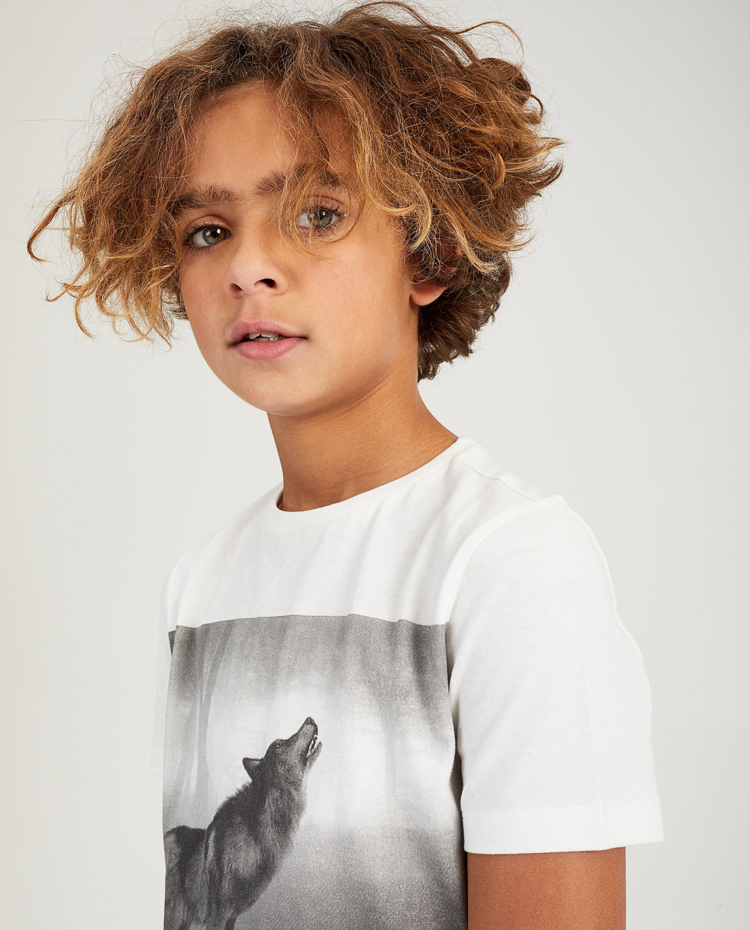 T-shirts - 
