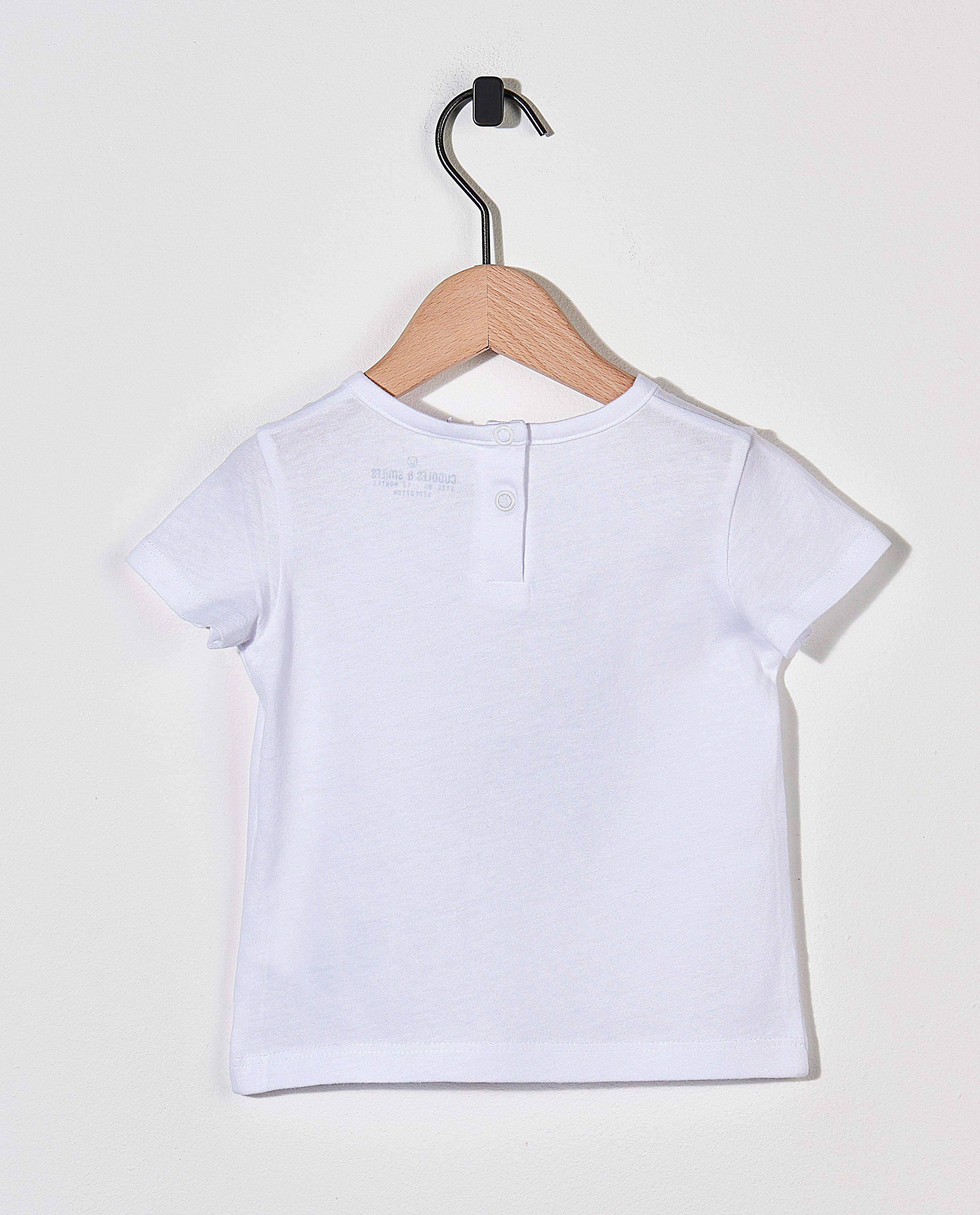 T-shirts - 