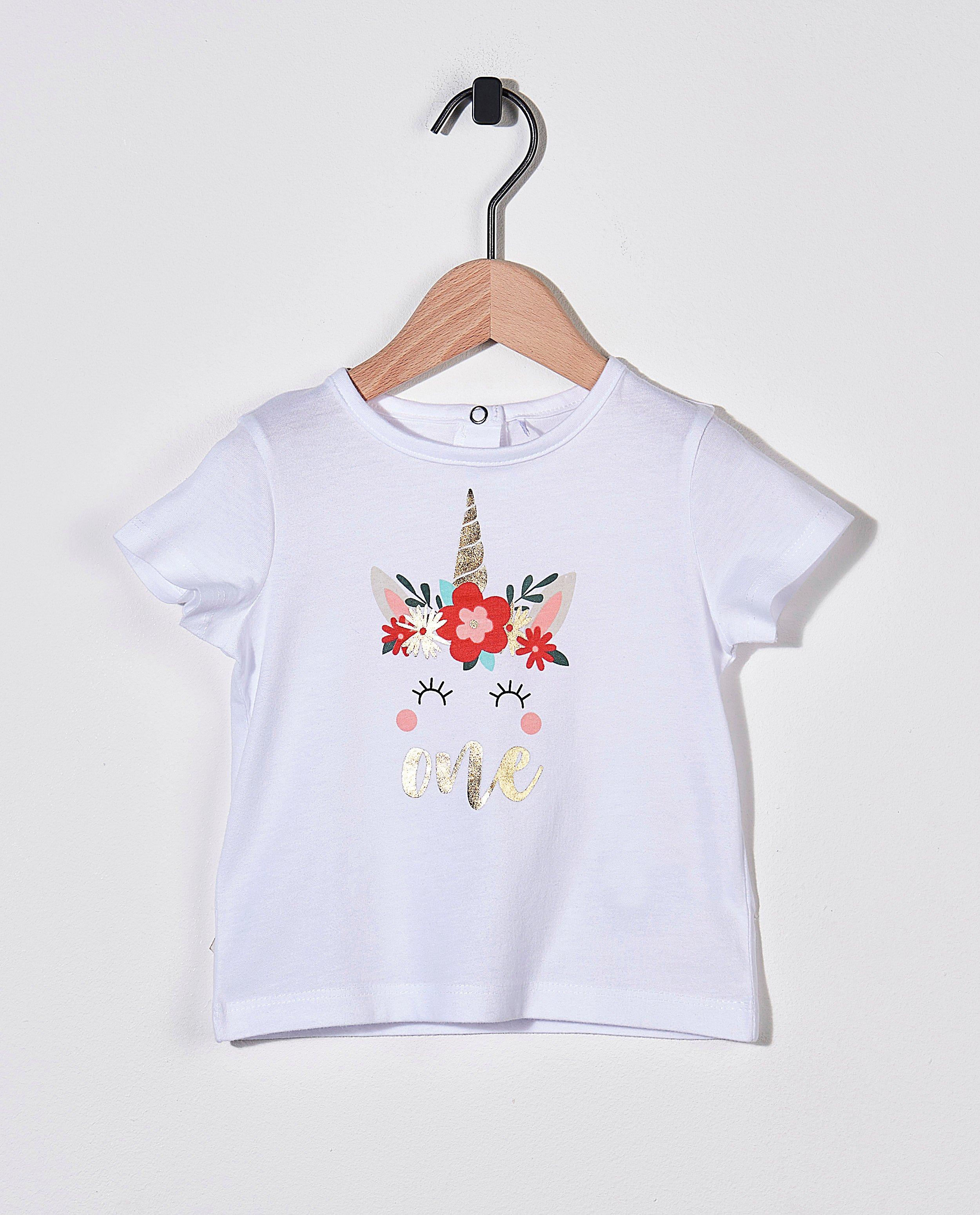T-shirts - 