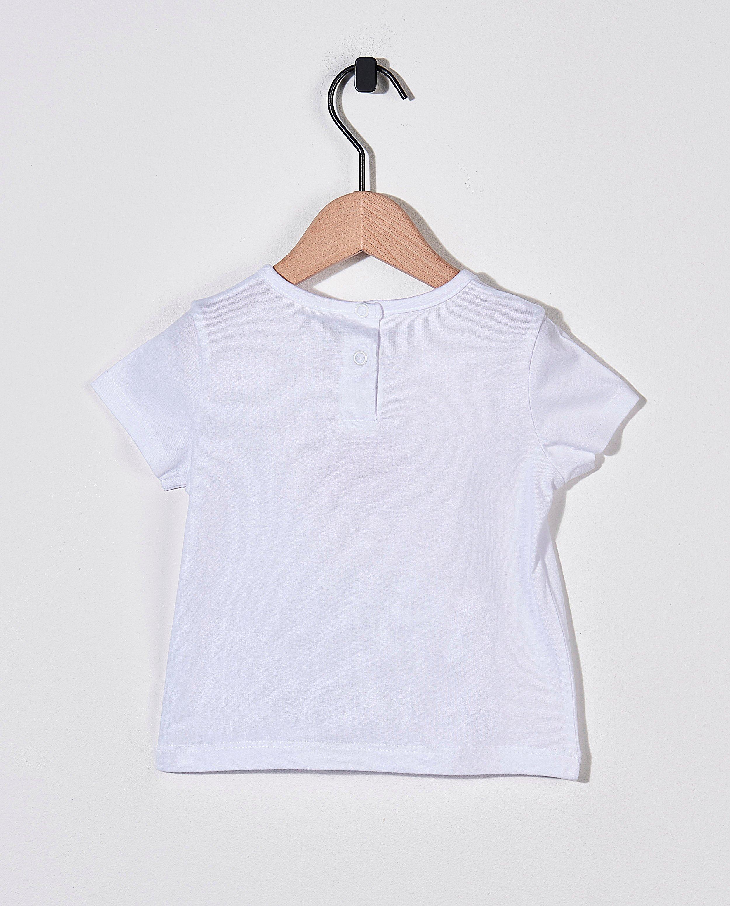 T-shirts - 