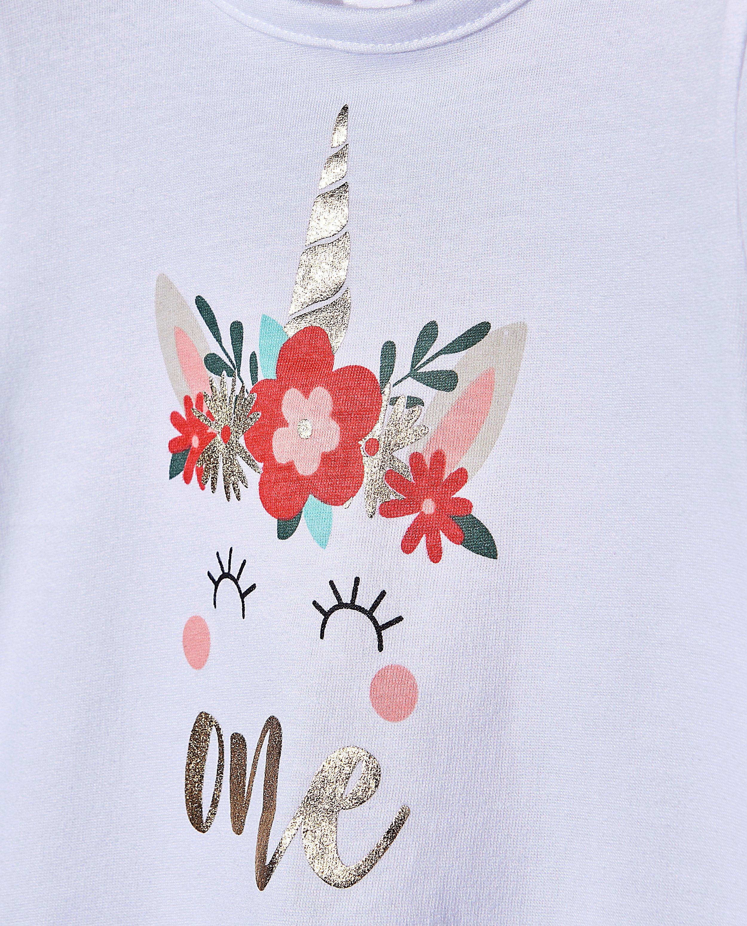 T-shirts - 