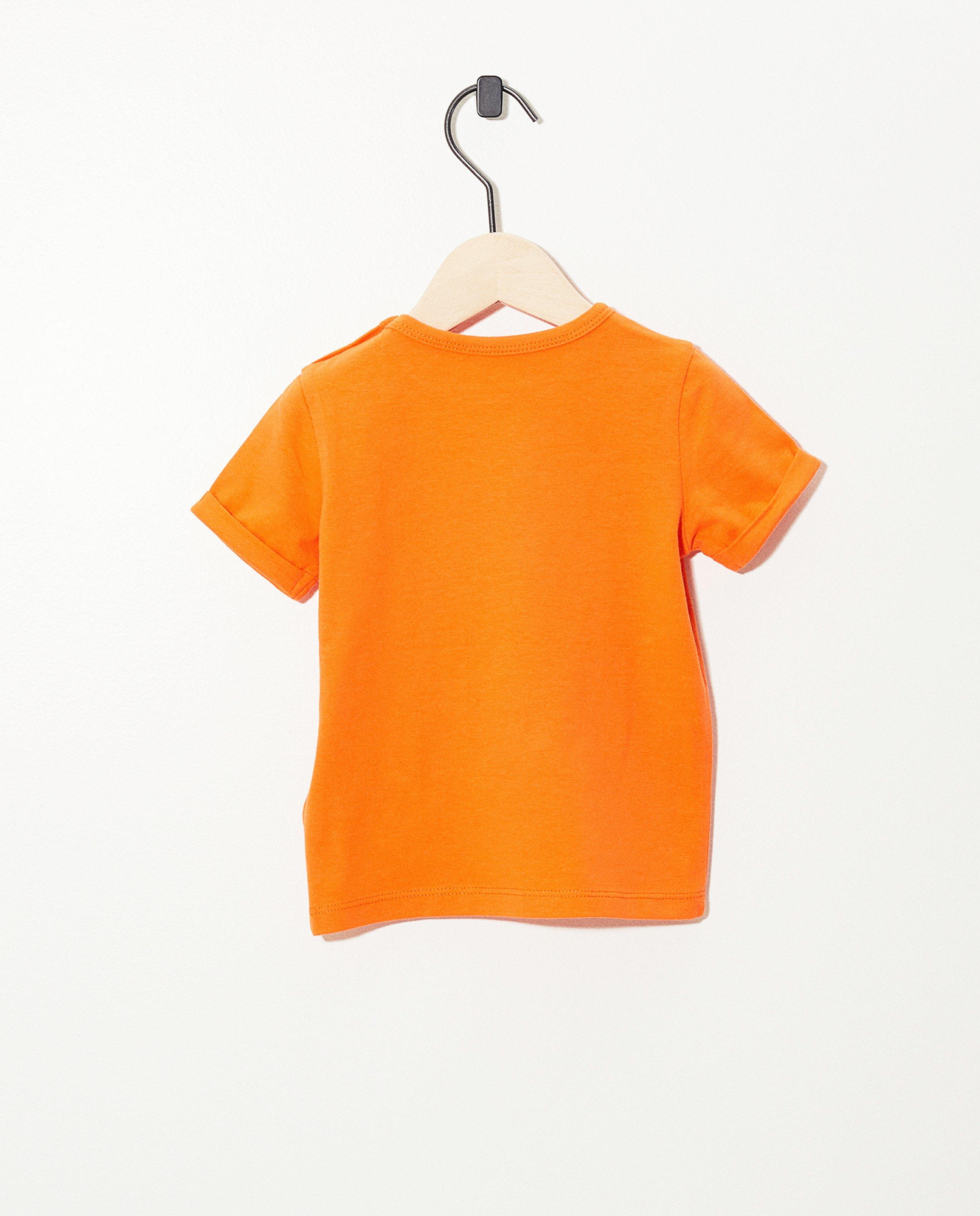 T-shirts - 