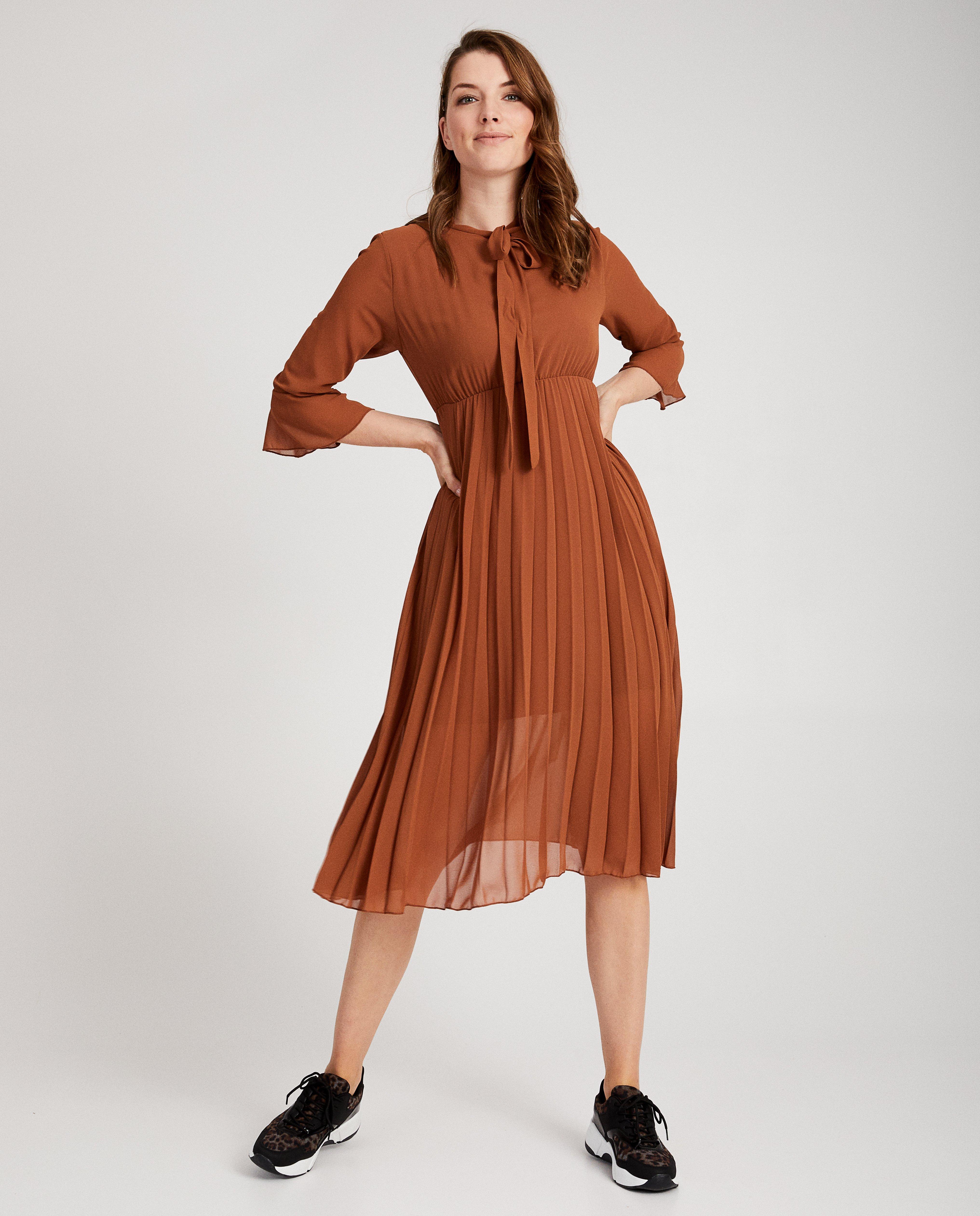 Cognac maxi-jurk Ella Italia - Product Detail - lichtbruin - afbeelding nummer 1