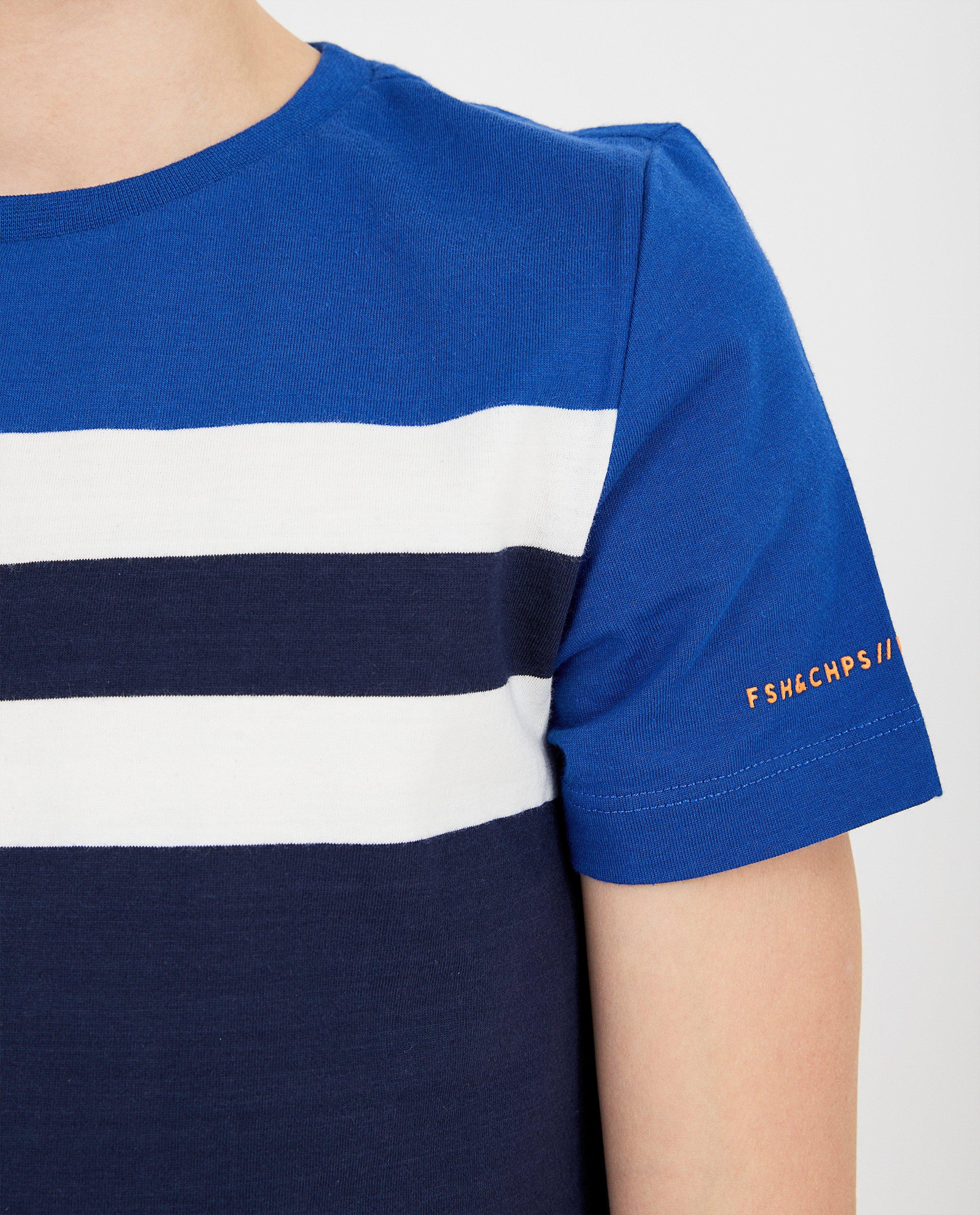 T-shirts - 