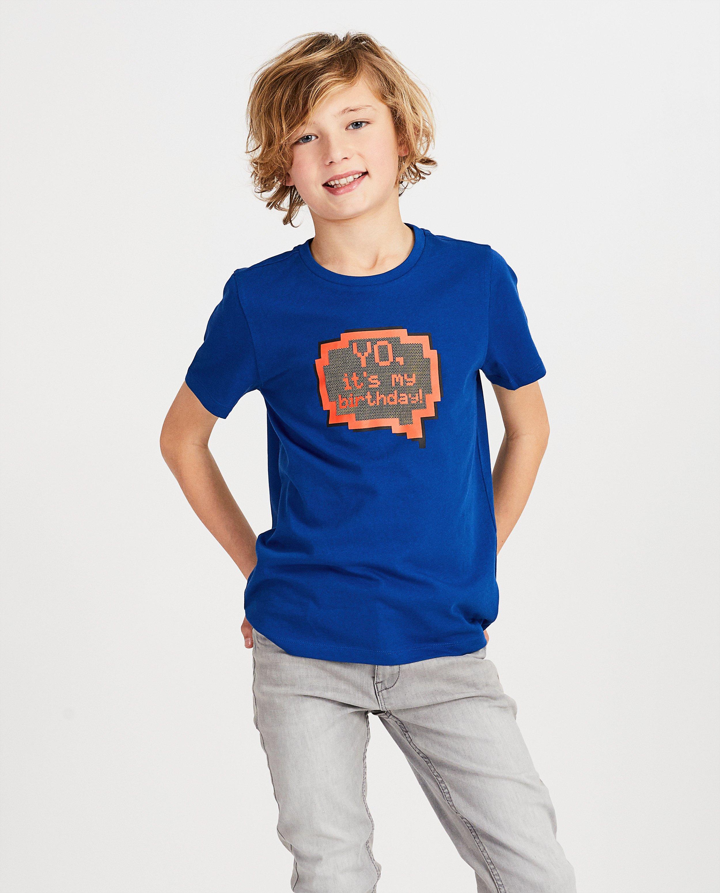 T-shirts - 