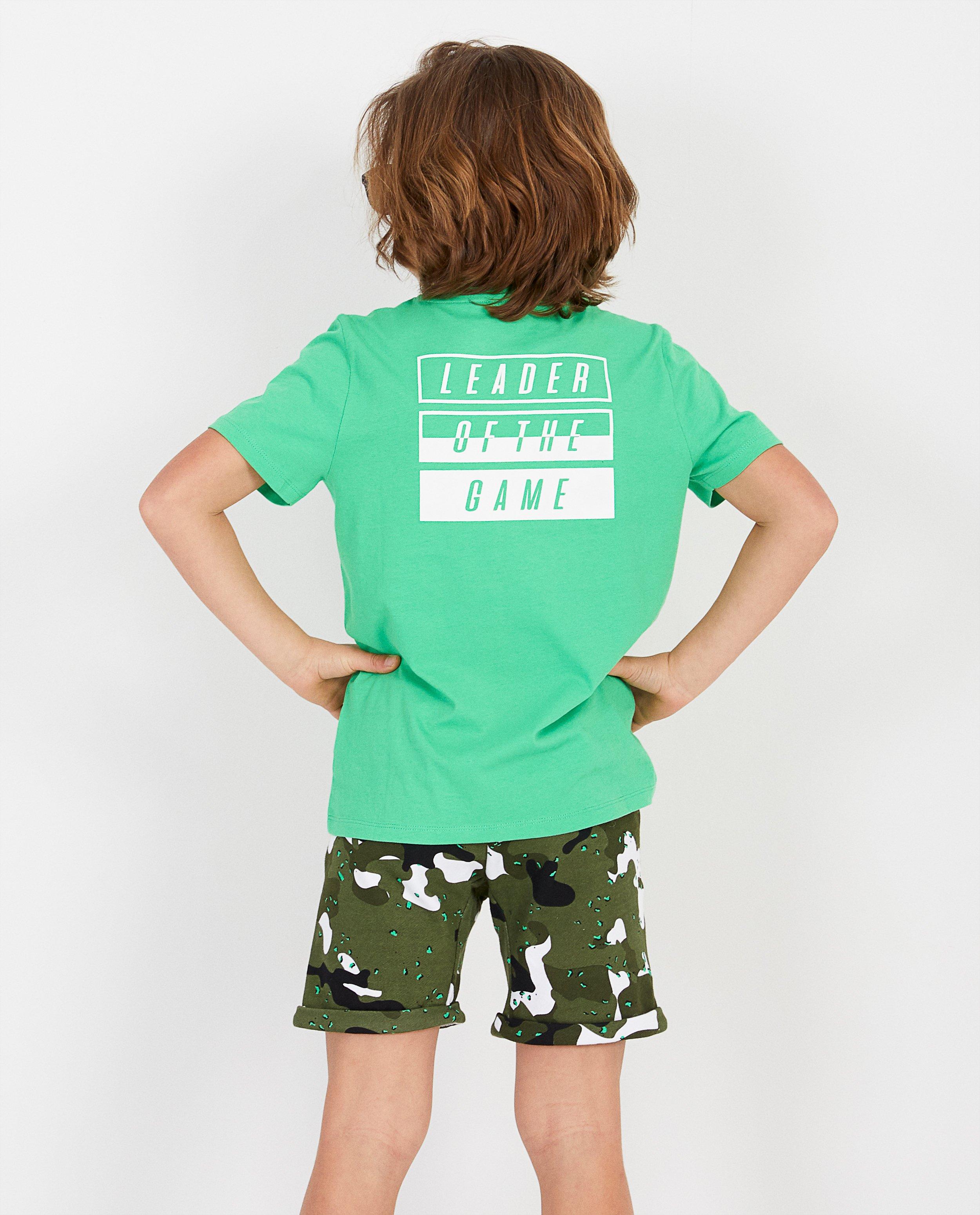 T-shirts - 