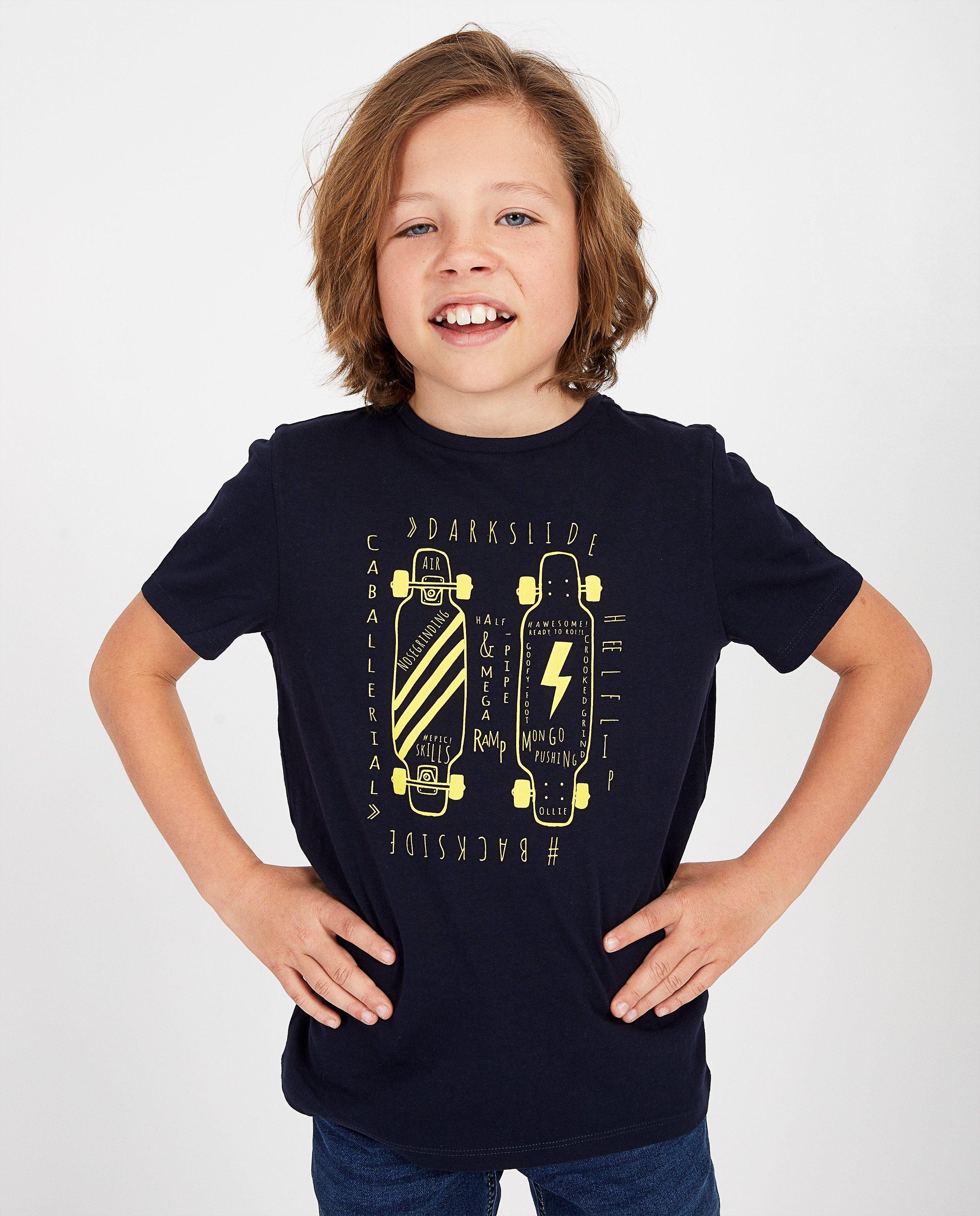 T-shirts - 